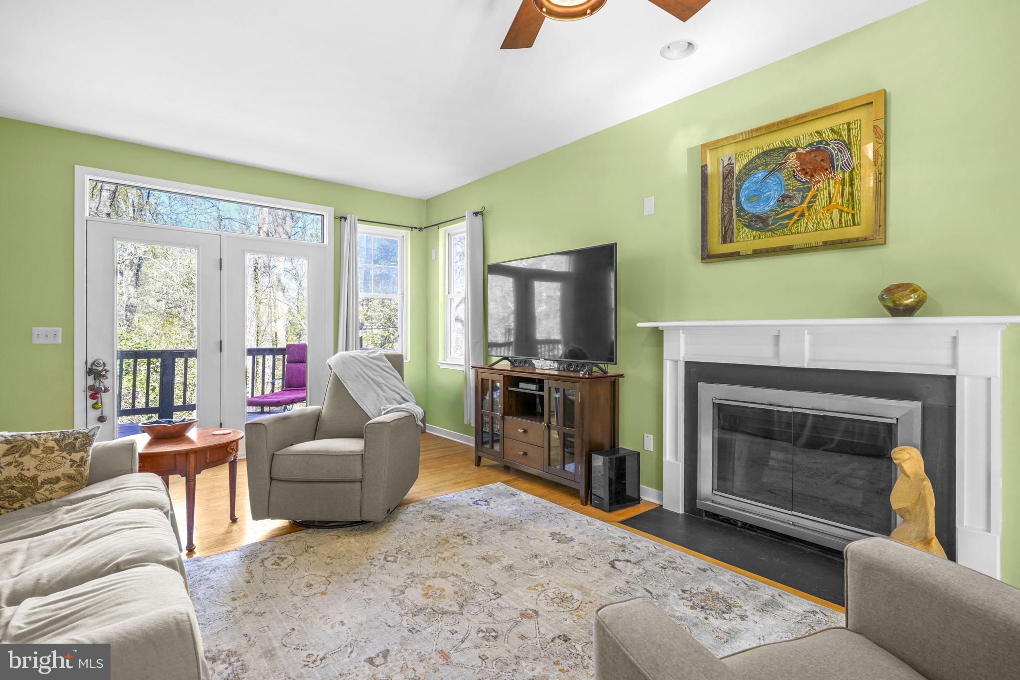 EDGEWATER BEACH - Residential