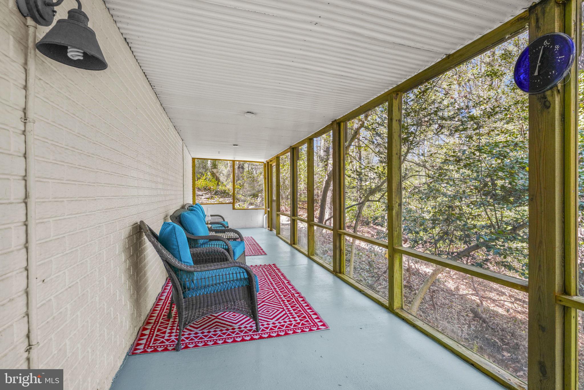 EDGEWATER BEACH - Residential