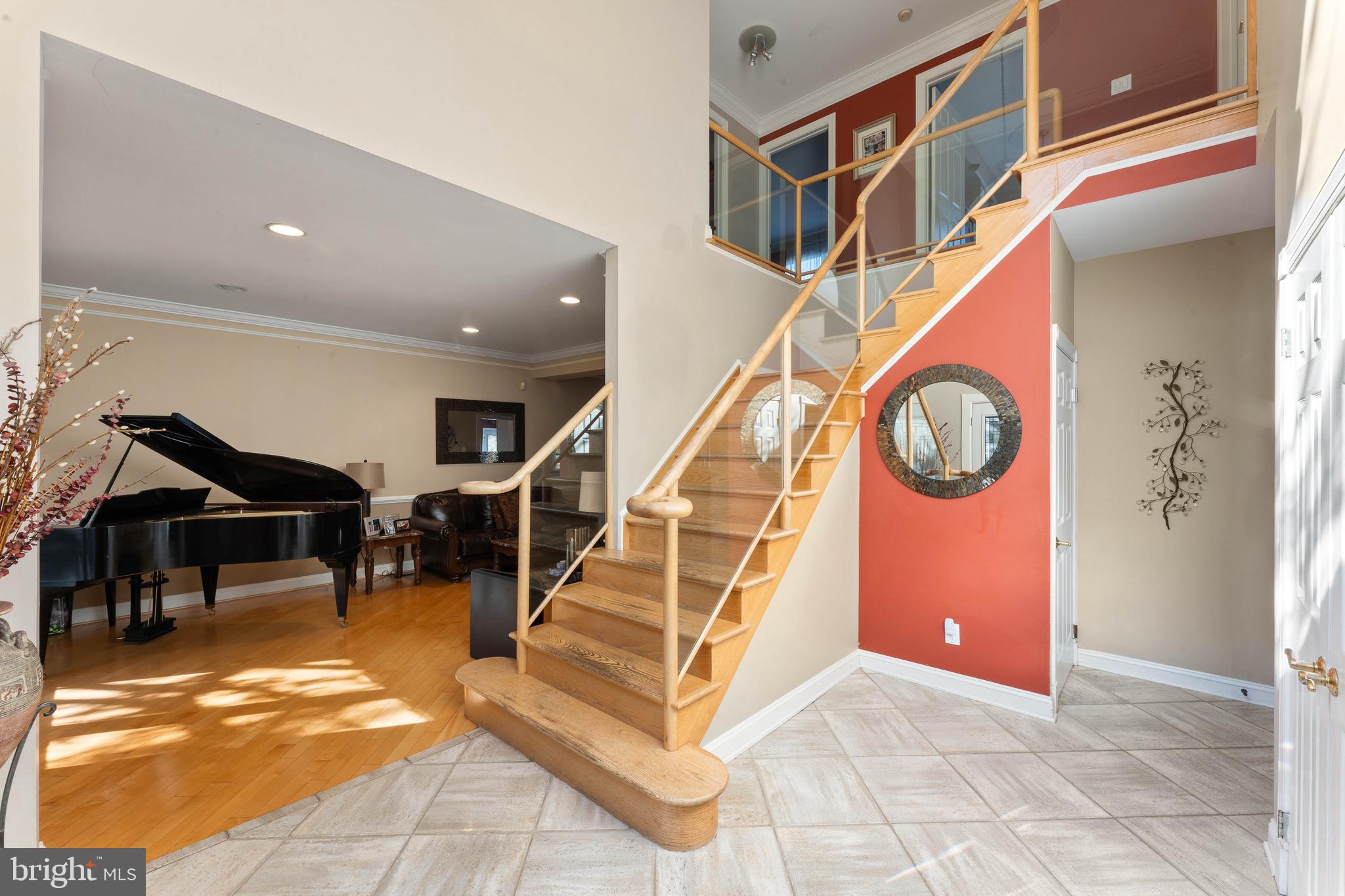 NORTHAMPTON CHASE - Residential