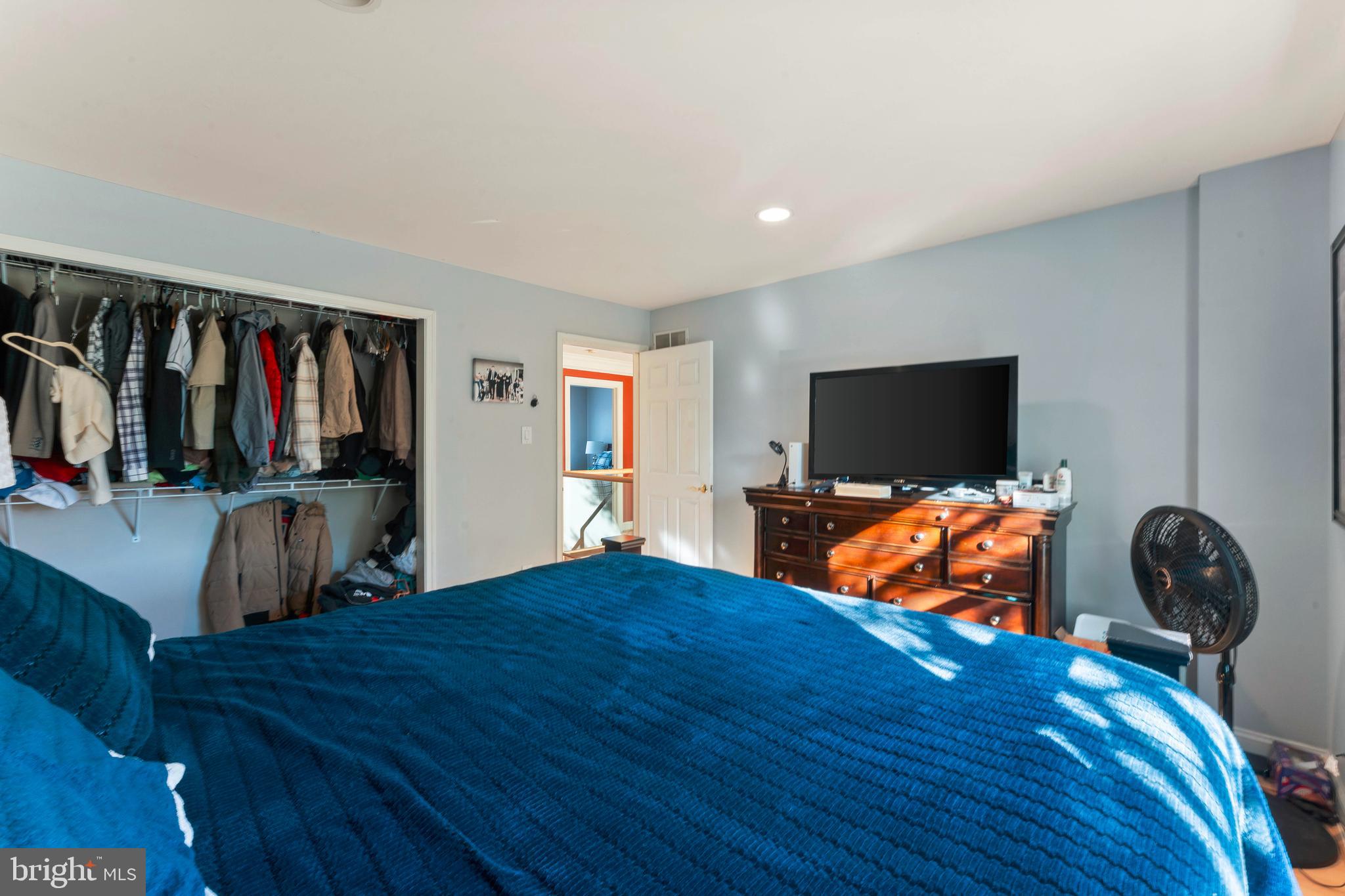 NORTHAMPTON CHASE - Residential