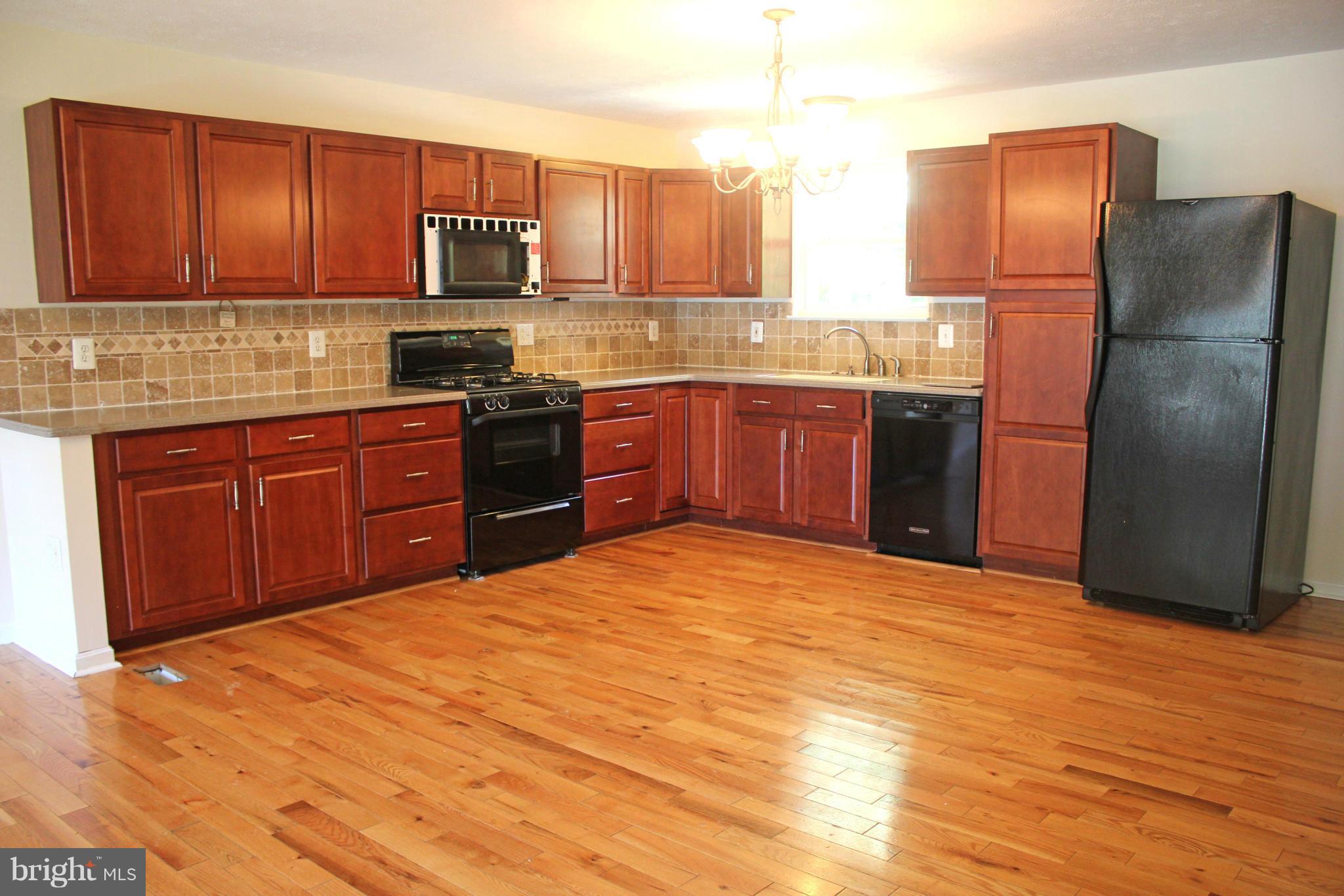 SHEEHAN - Residential Lease