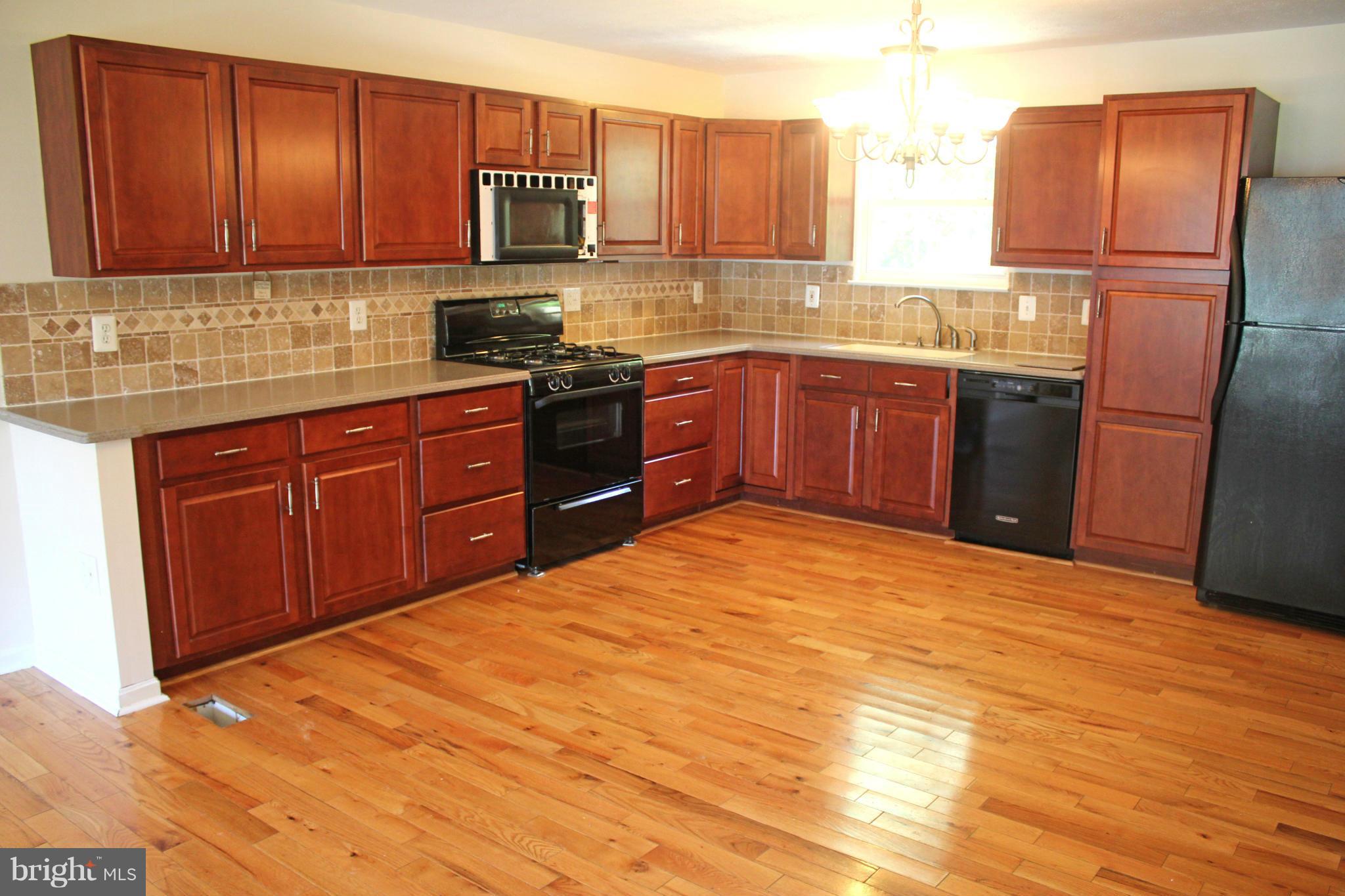 SHEEHAN - Residential Lease