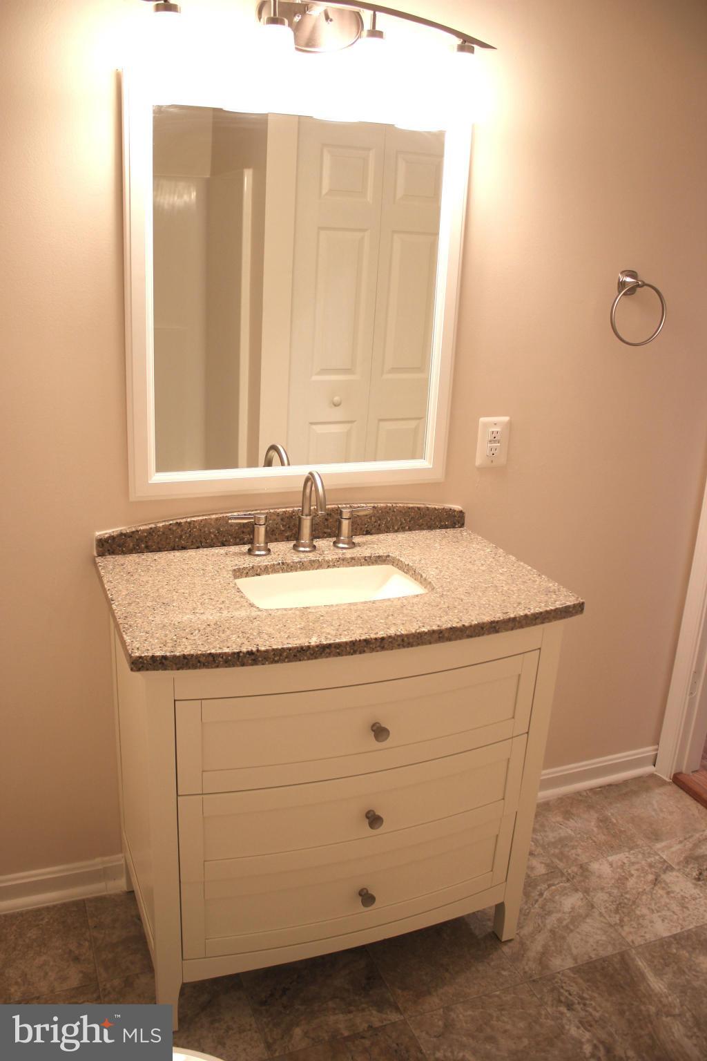 SHEEHAN - Residential Lease