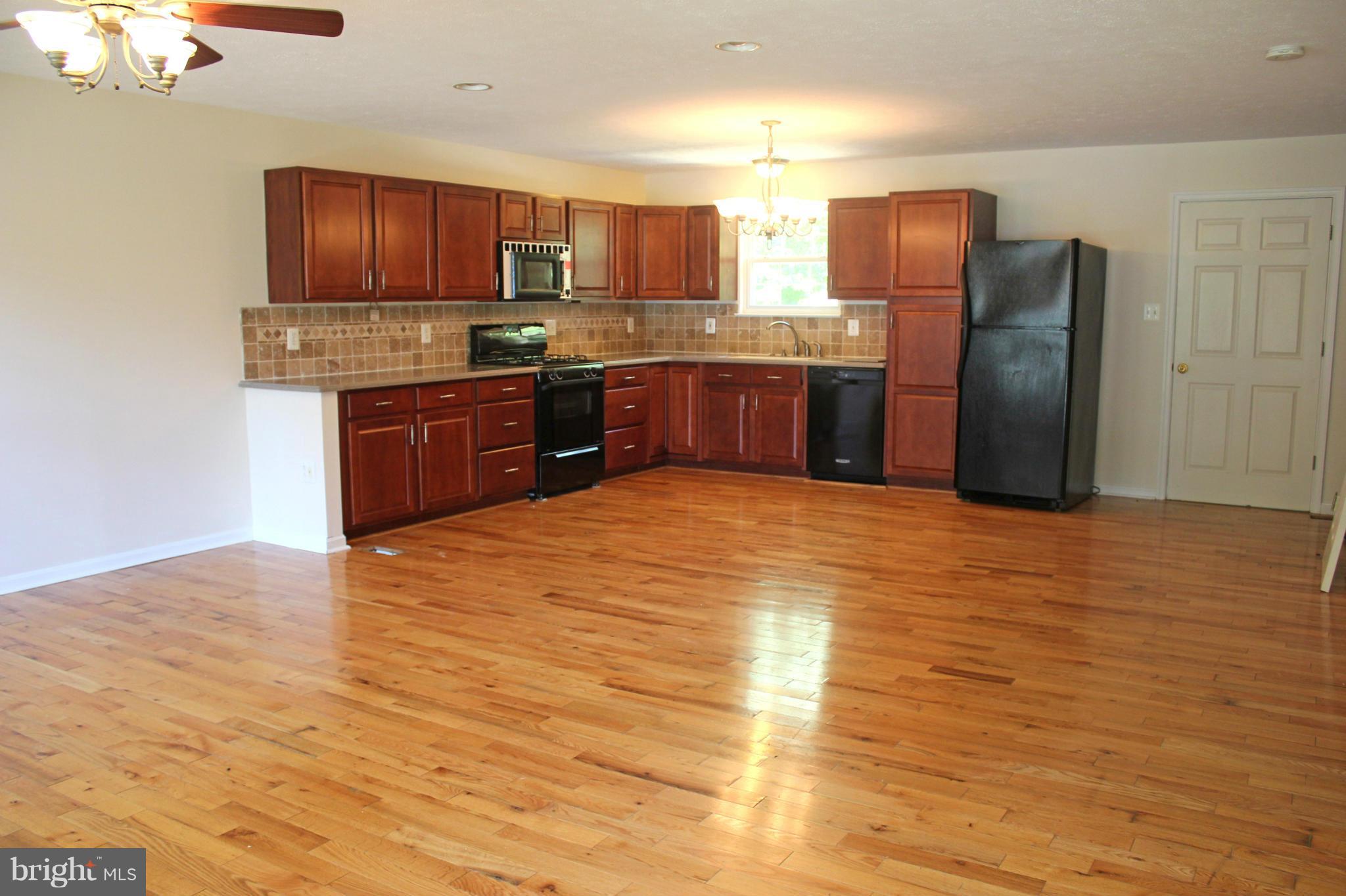 SHEEHAN - Residential Lease