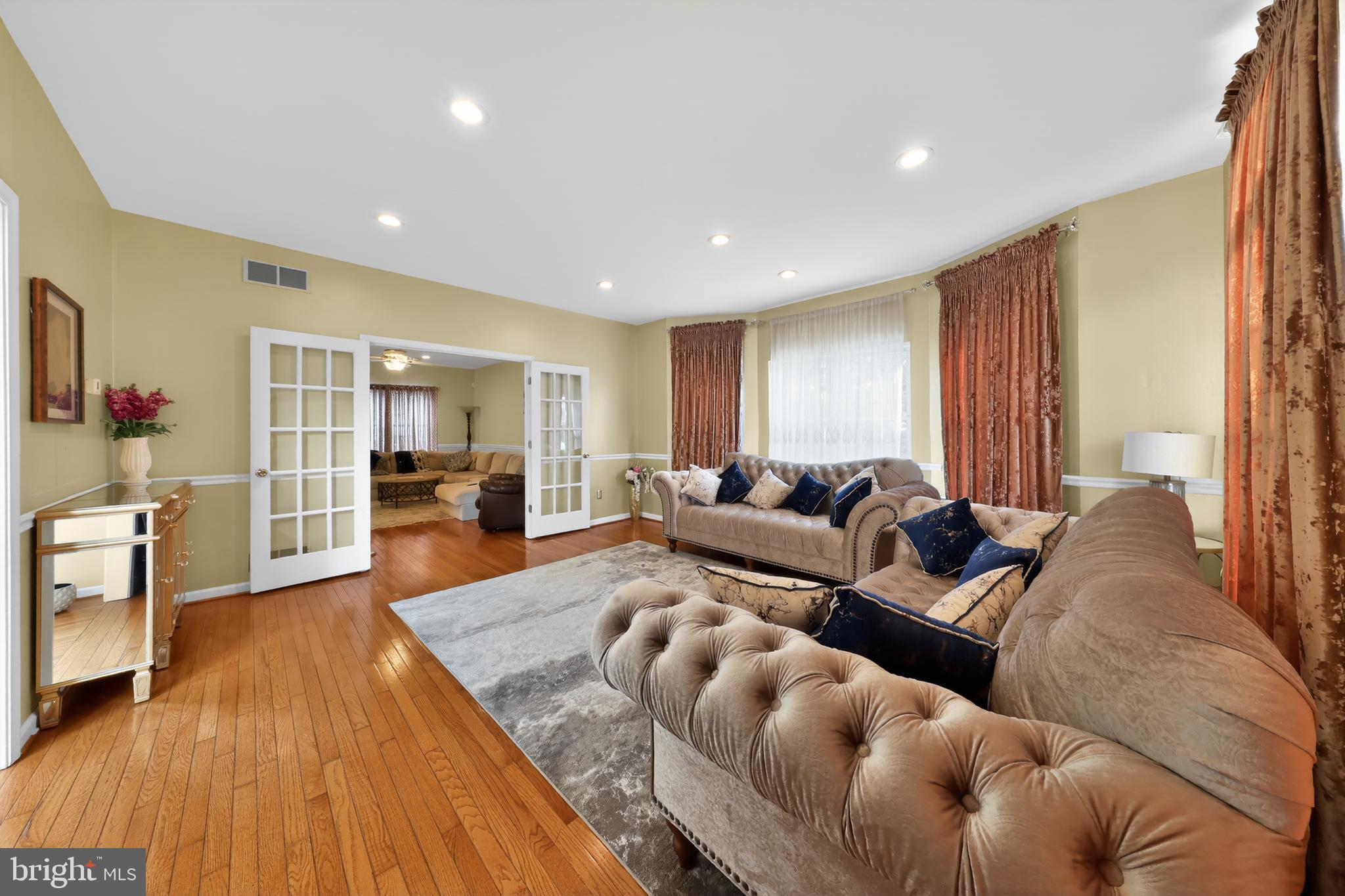 CHRISTIANSTEAD - Residential