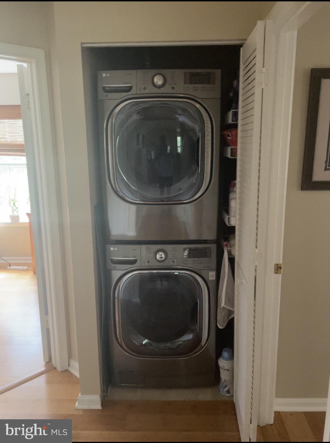 SOLOMONS LANDING - Residential