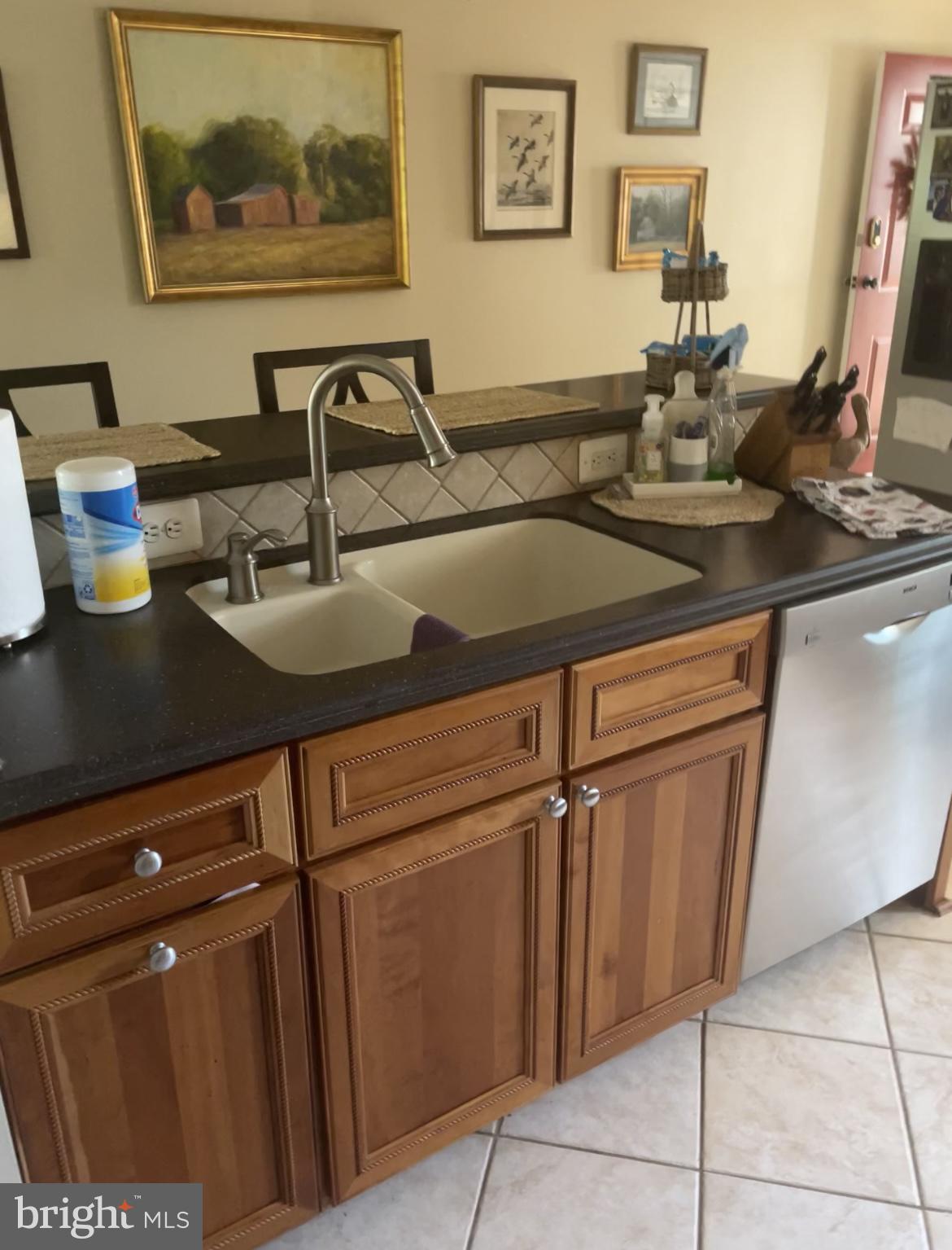 SOLOMONS LANDING - Residential