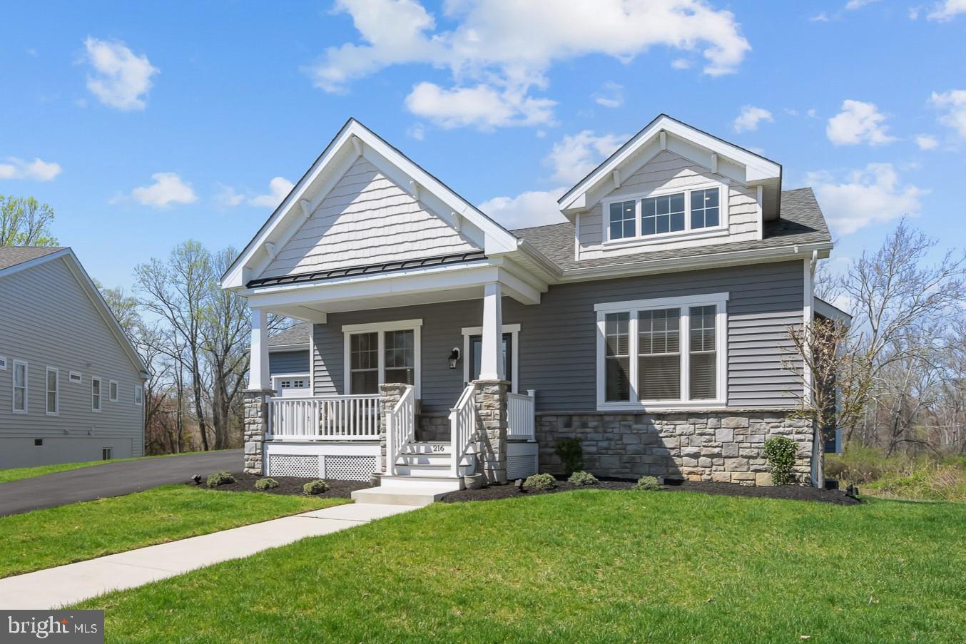 216 BALDY LANE