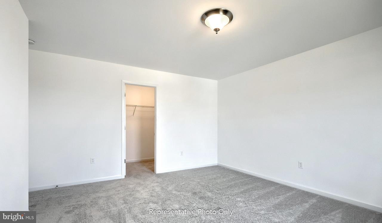 MOUNTAIN VIEW ESTATES - Residential