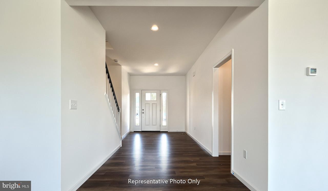 MOUNTAIN VIEW ESTATES - Residential