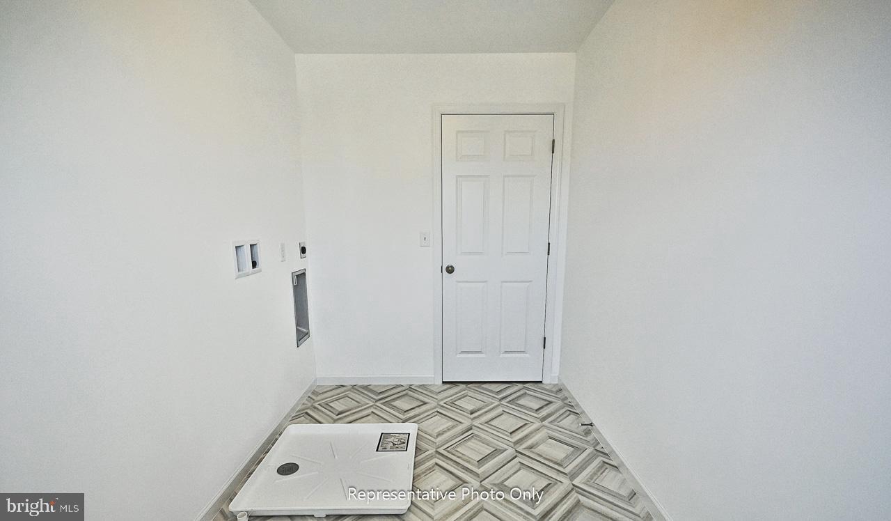 MOUNTAIN VIEW ESTATES - Residential