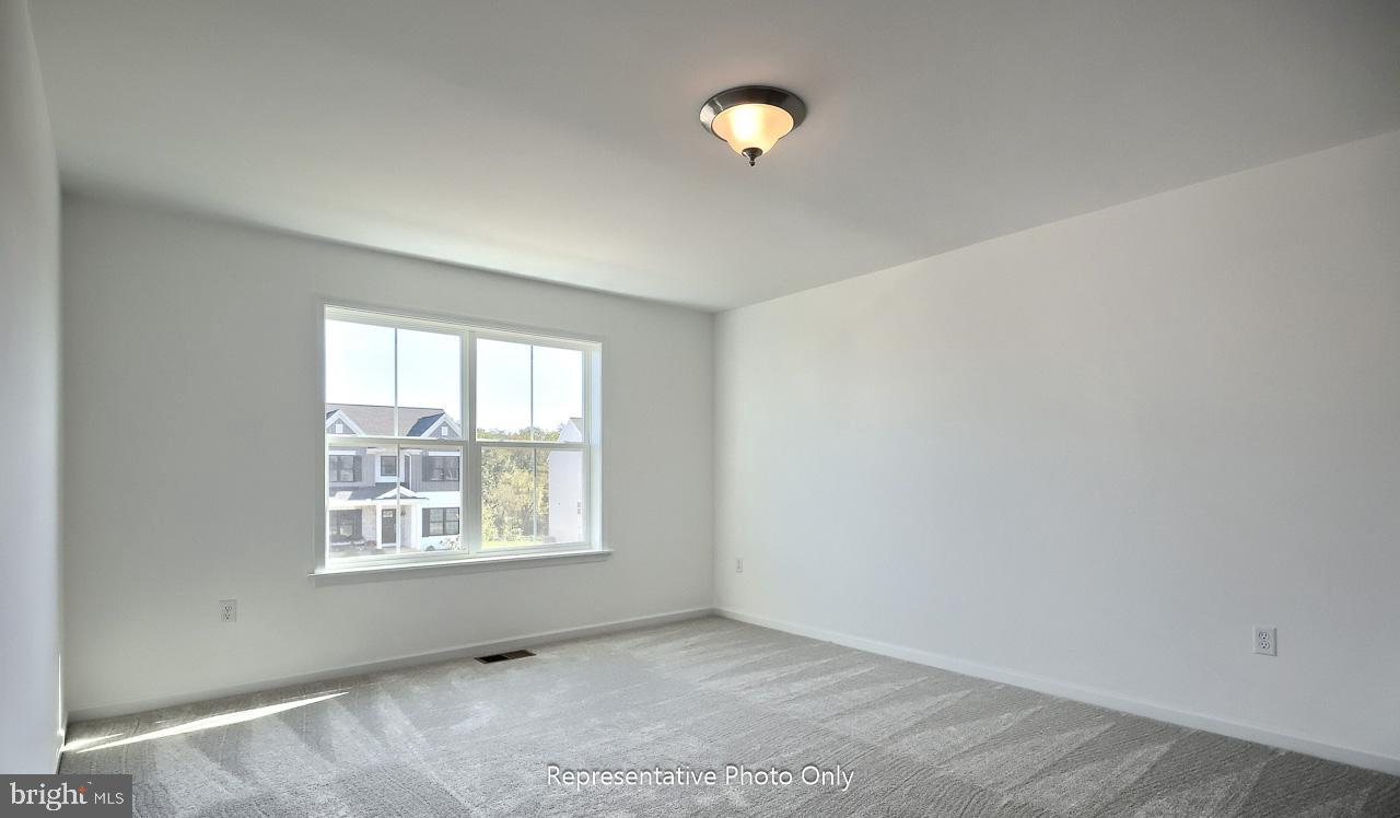 MOUNTAIN VIEW ESTATES - Residential