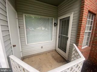 CROWN POINTE - Residential Lease