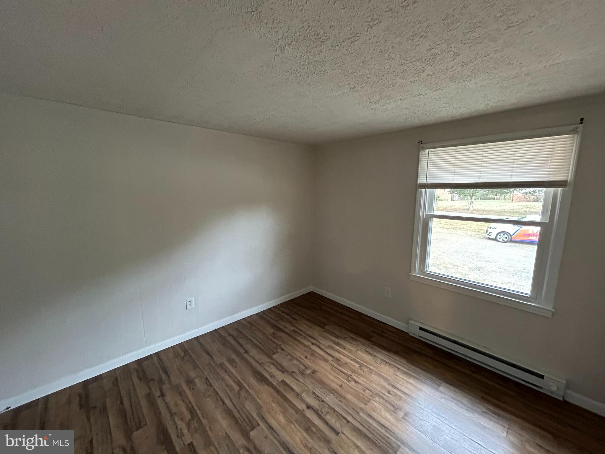 TOWN OF LOUISA - Residential Lease