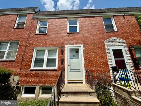 Townhouse For Sale - 708 Woodington Road Rd<br/> Baltimore City County, BALTIMORE, MD 21229
