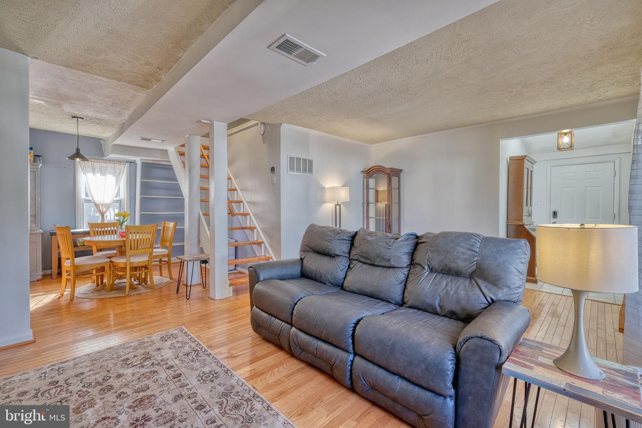 RIVIERA BEACH - Residential