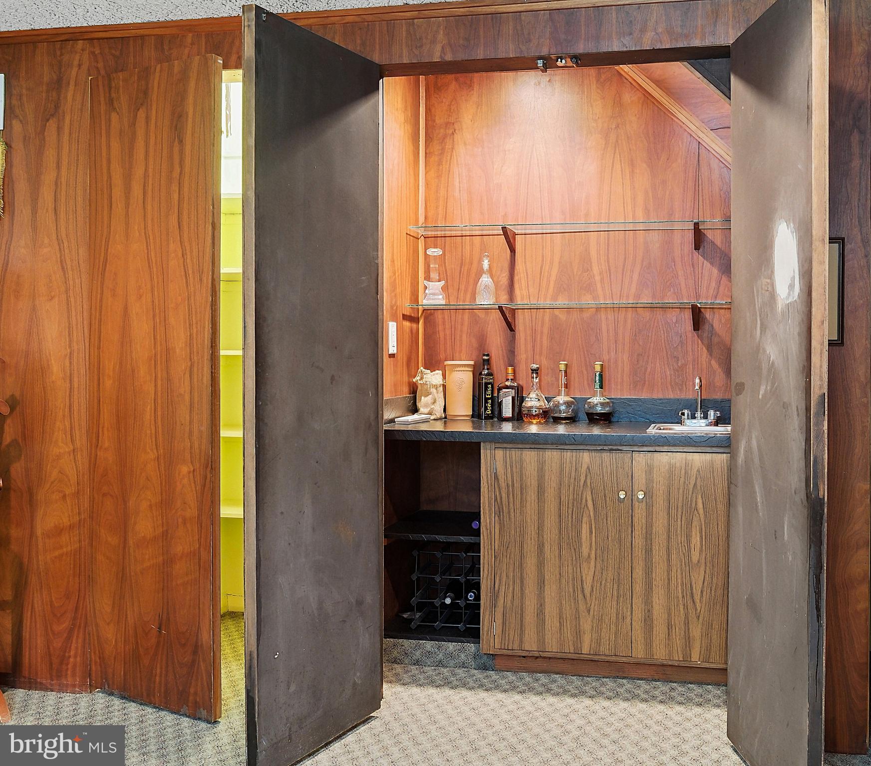 BEVERLY FARMS - Residential