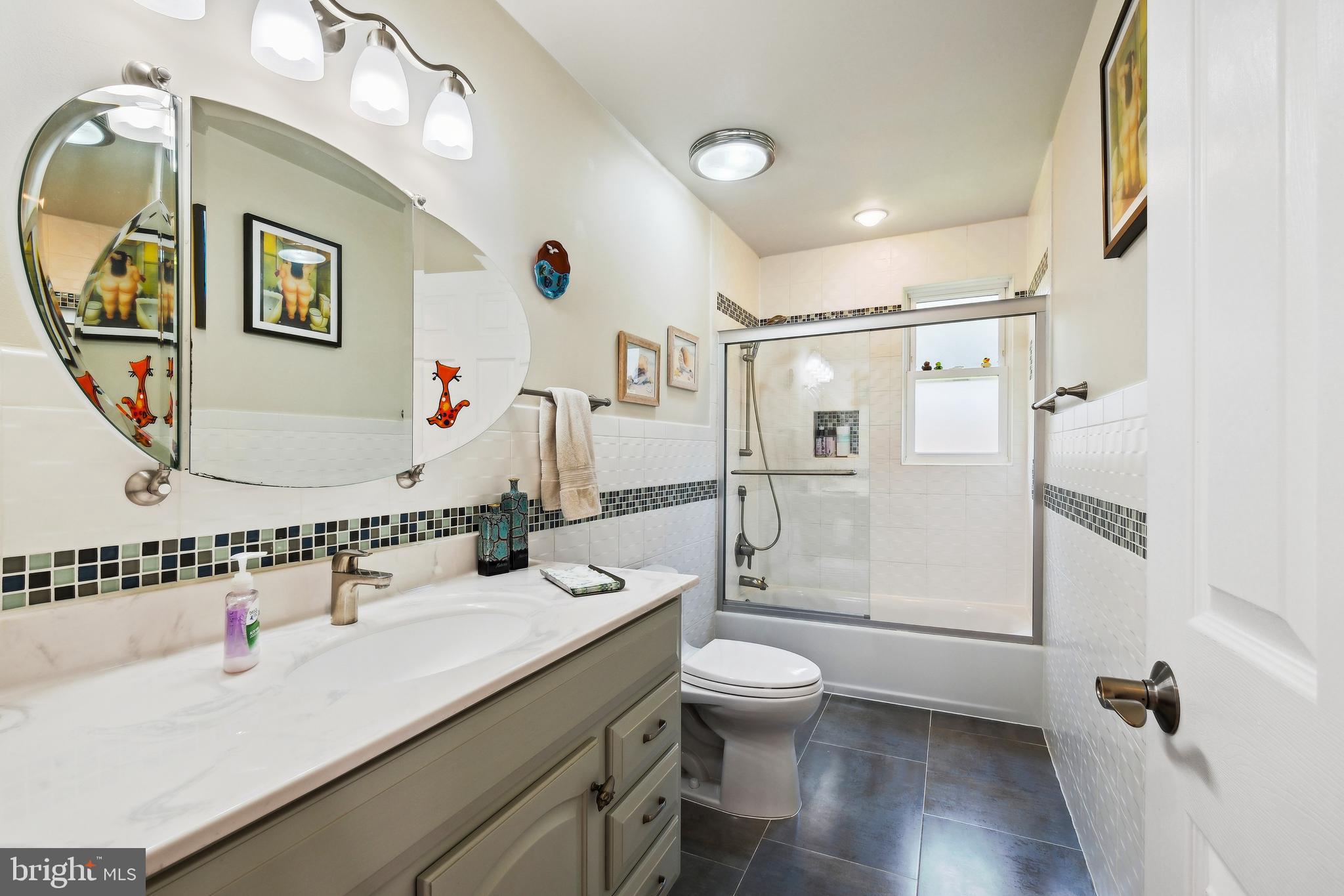 BEVERLY FARMS - Residential