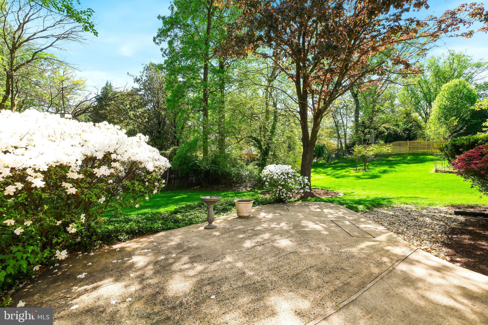 BEVERLY FARMS - Residential