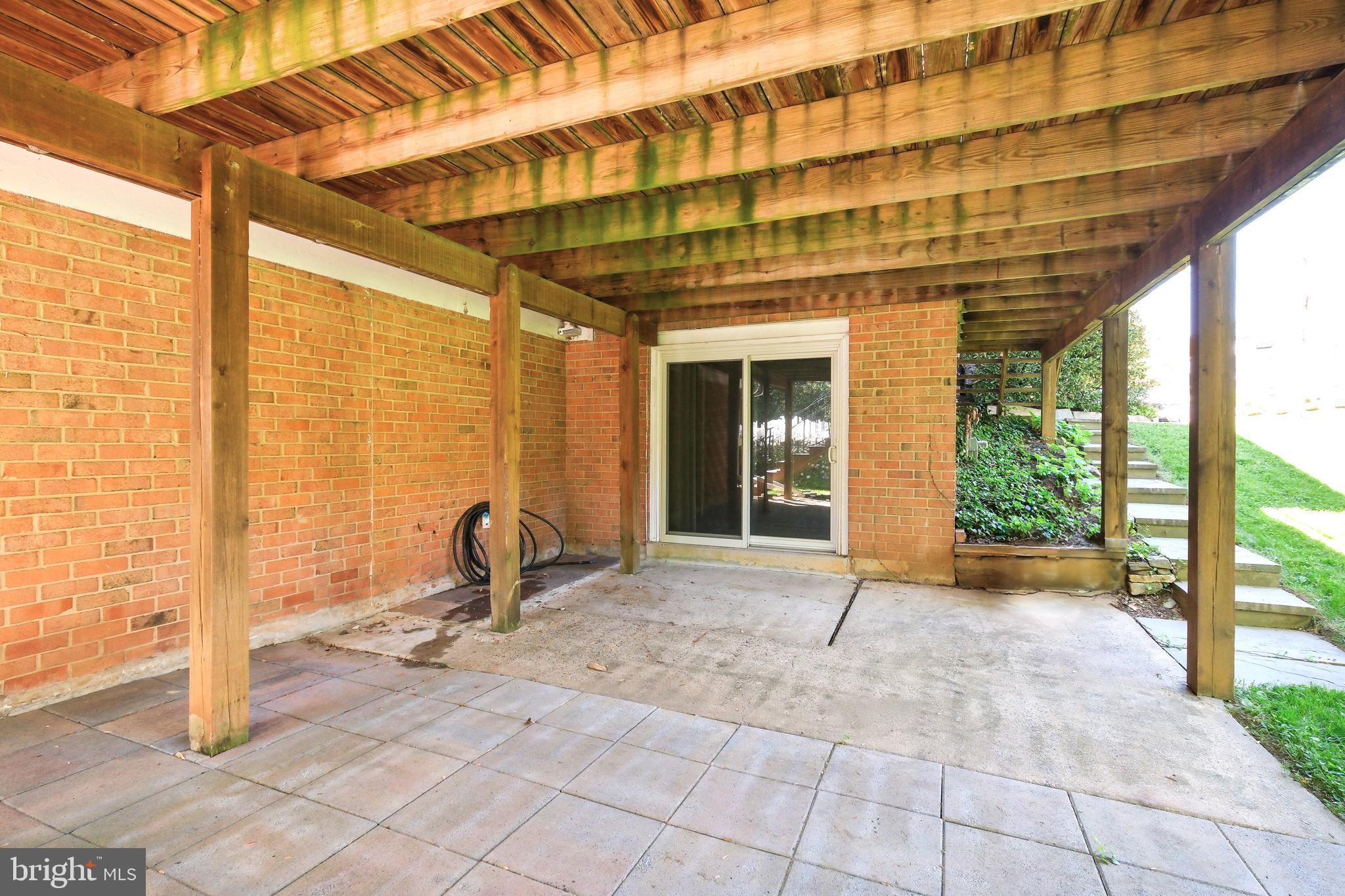 BEVERLY FARMS - Residential