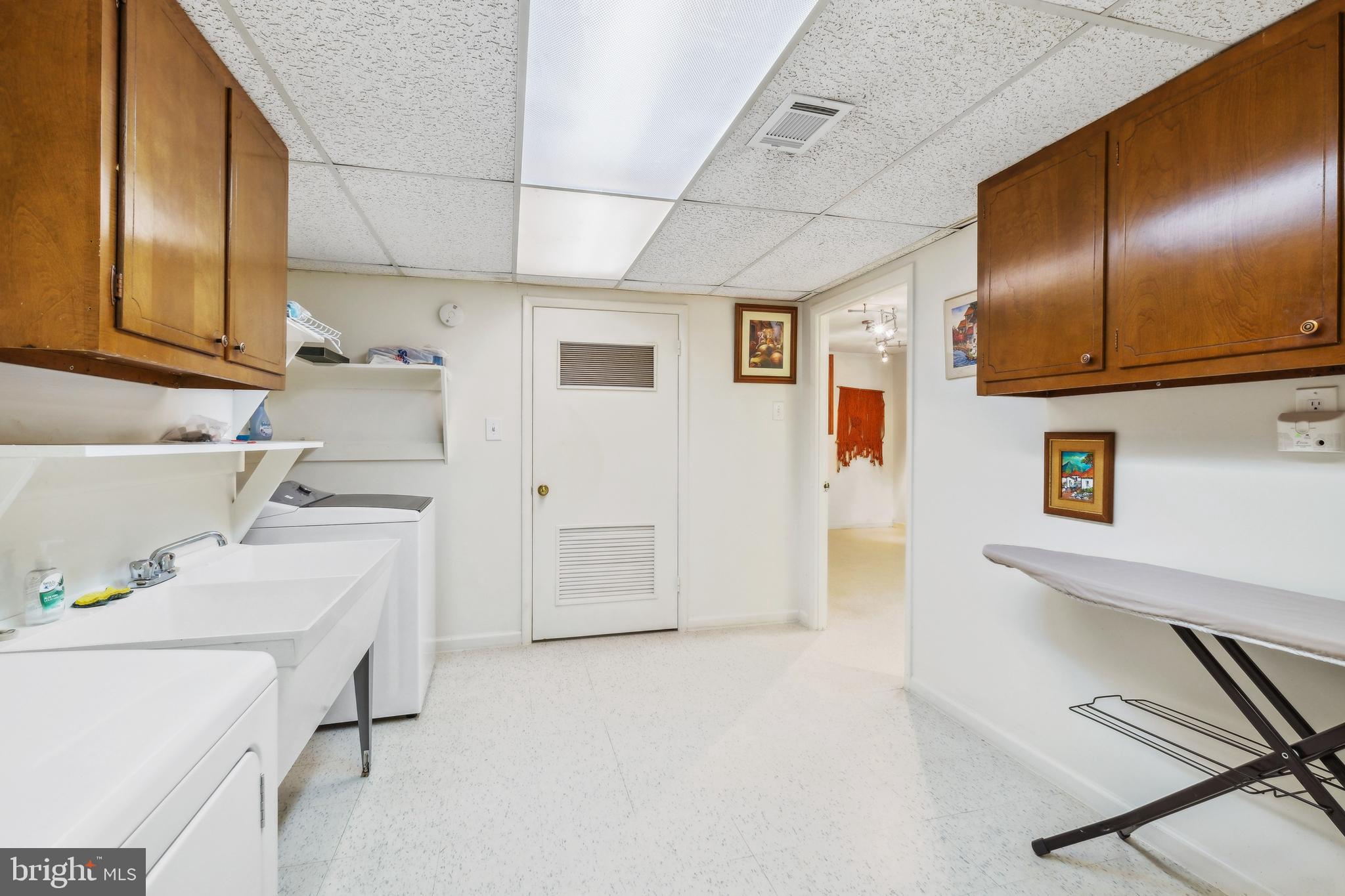 BEVERLY FARMS - Residential