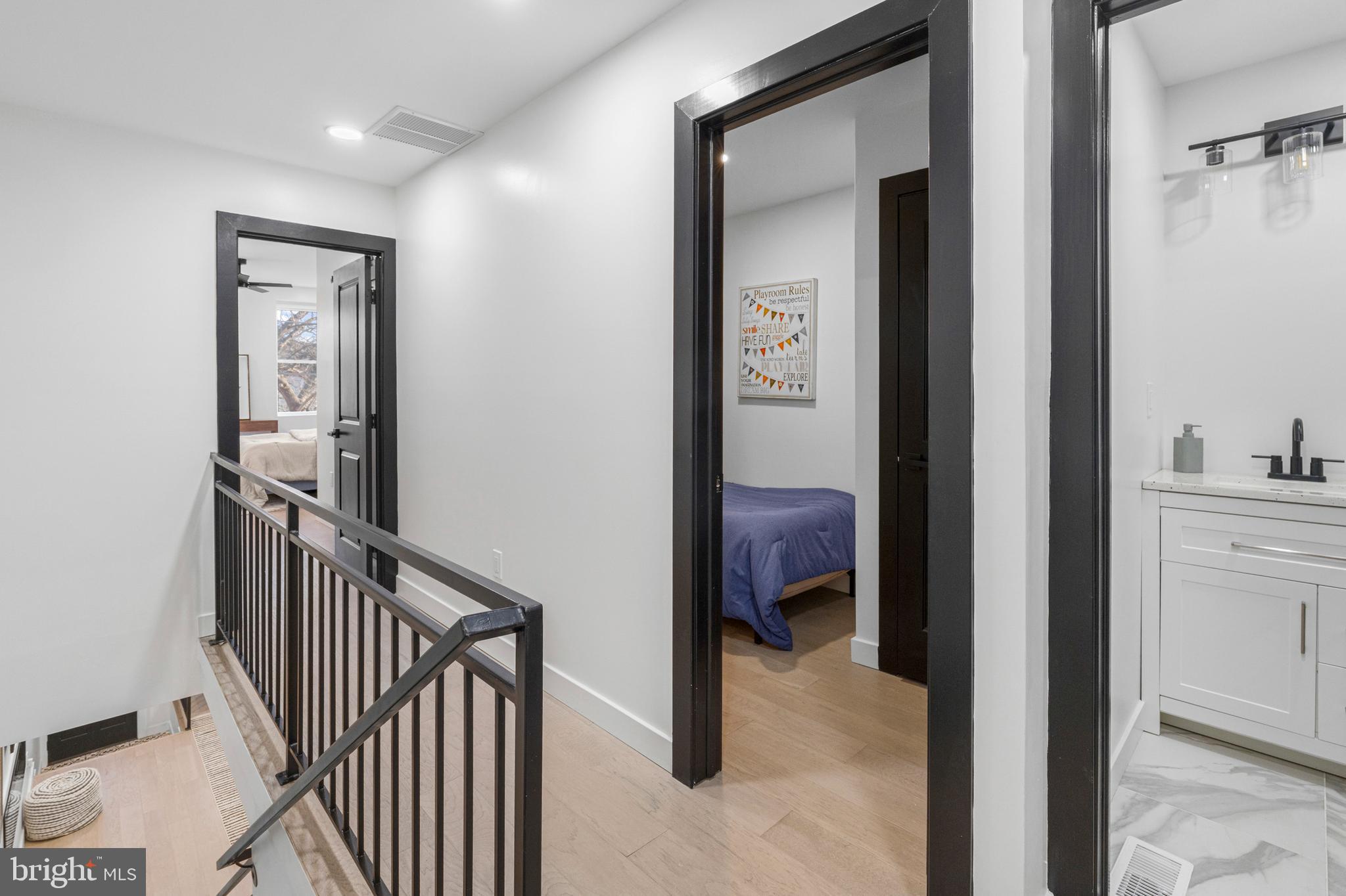 BROADWAY EAST - Residential