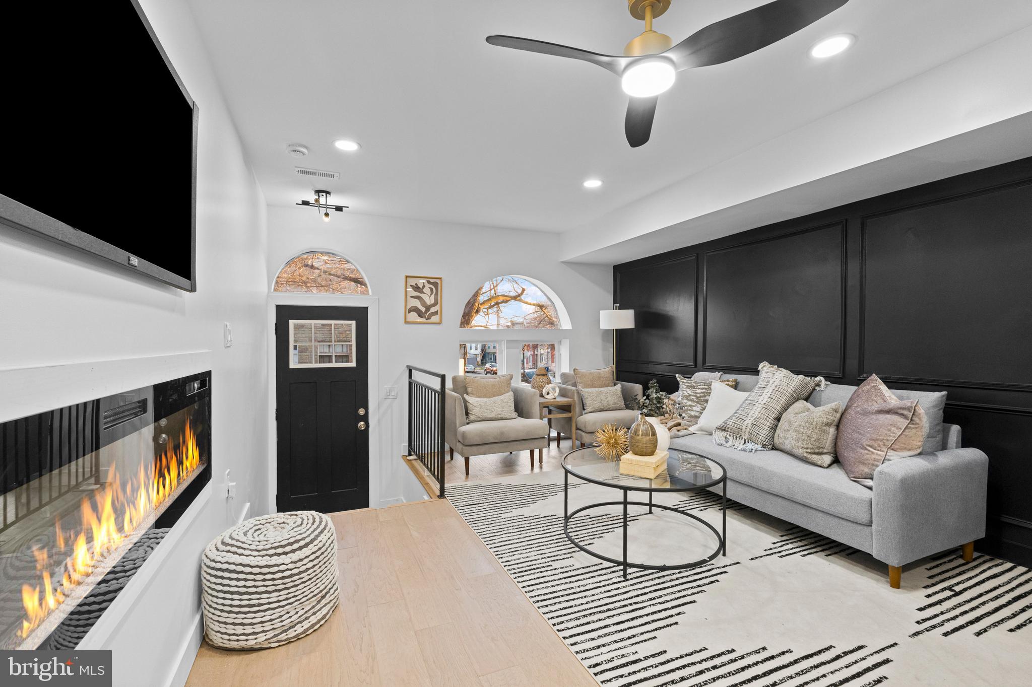 BROADWAY EAST - Residential