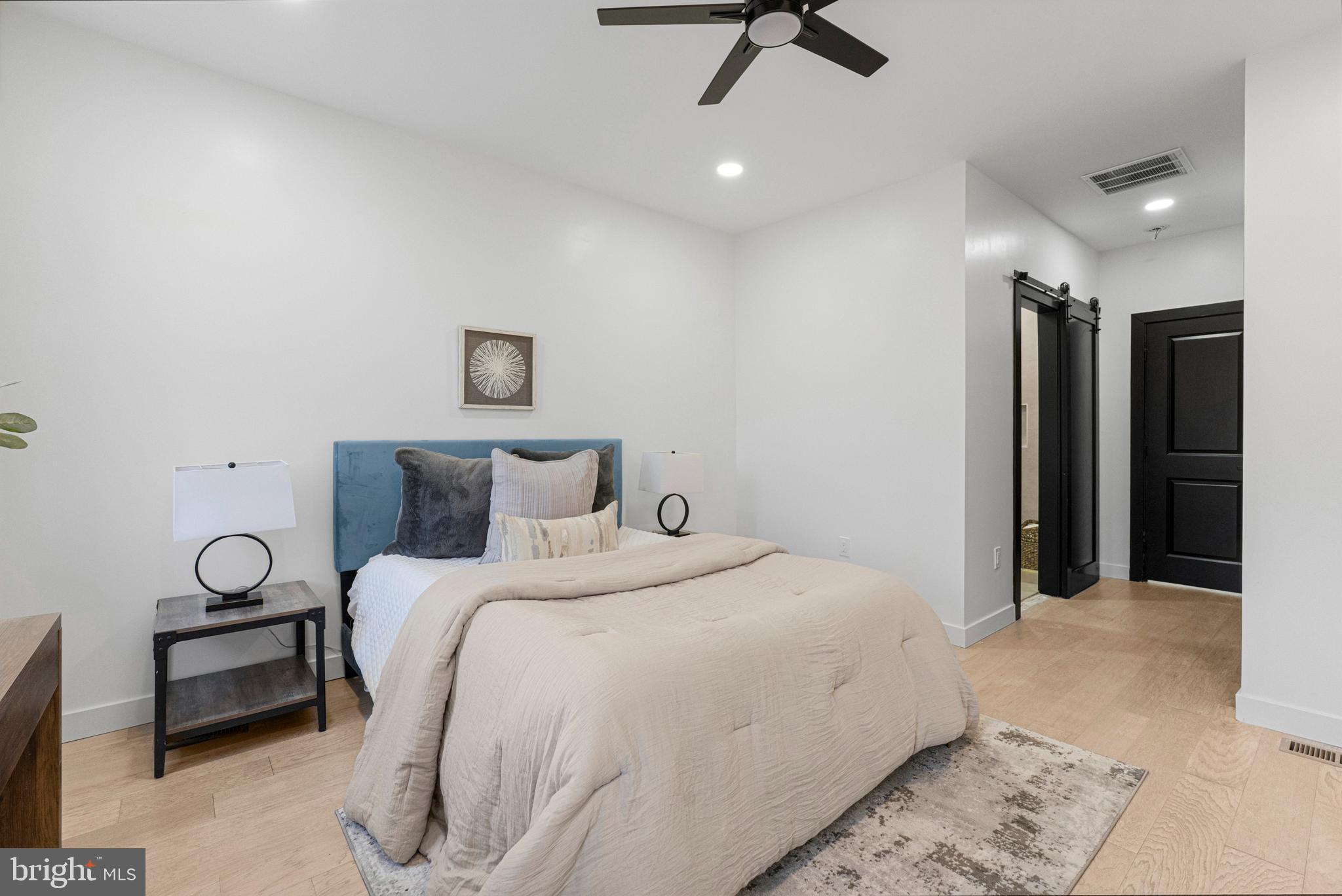 BROADWAY EAST - Residential