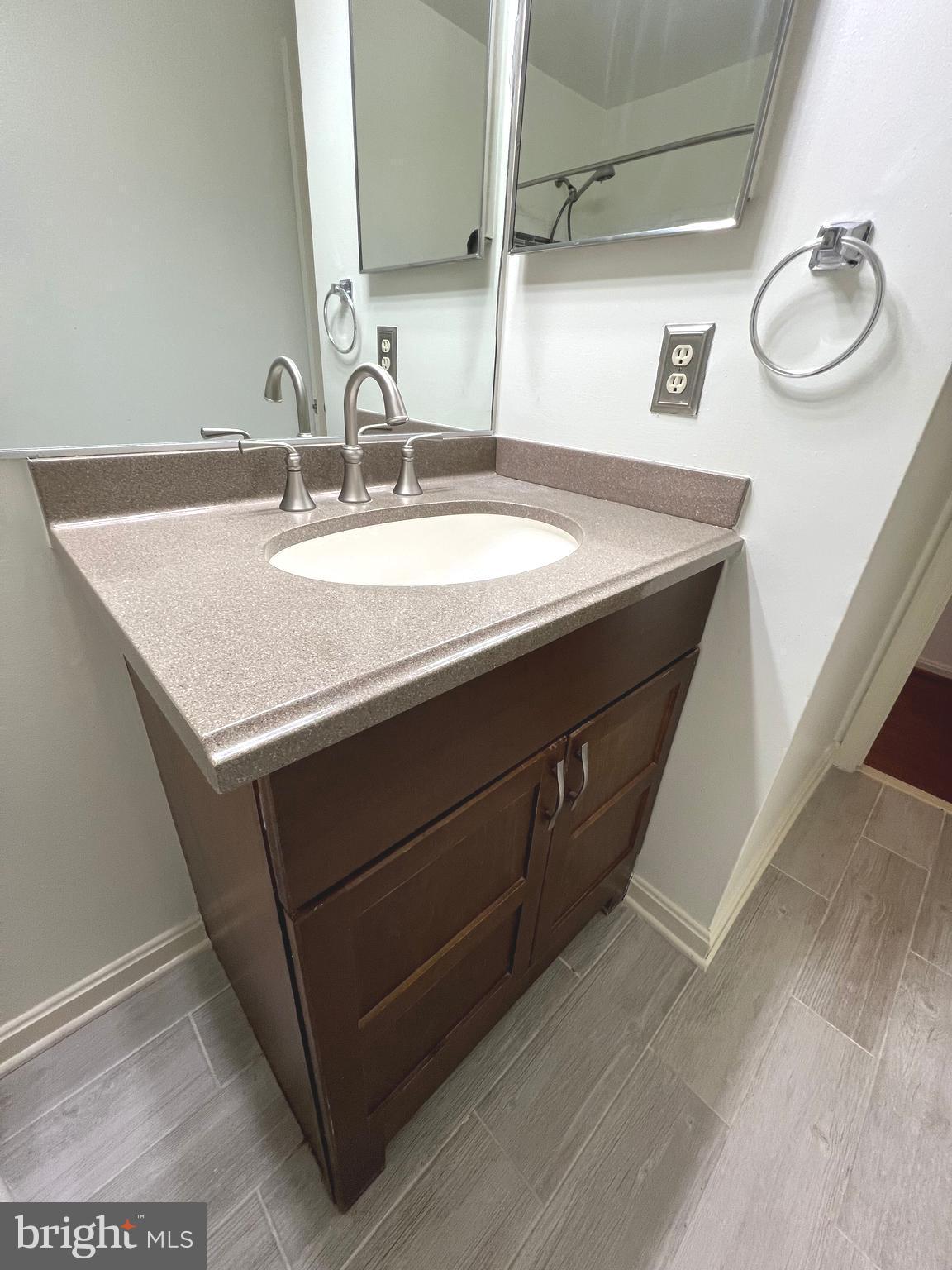 VISTAS AT LAUREL LAKES - Residential