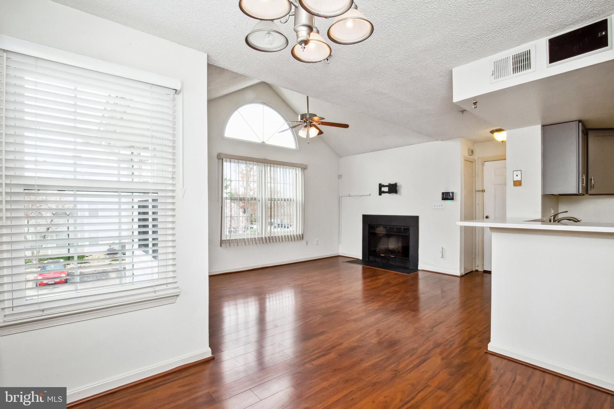 VISTAS AT LAUREL LAKES - Residential