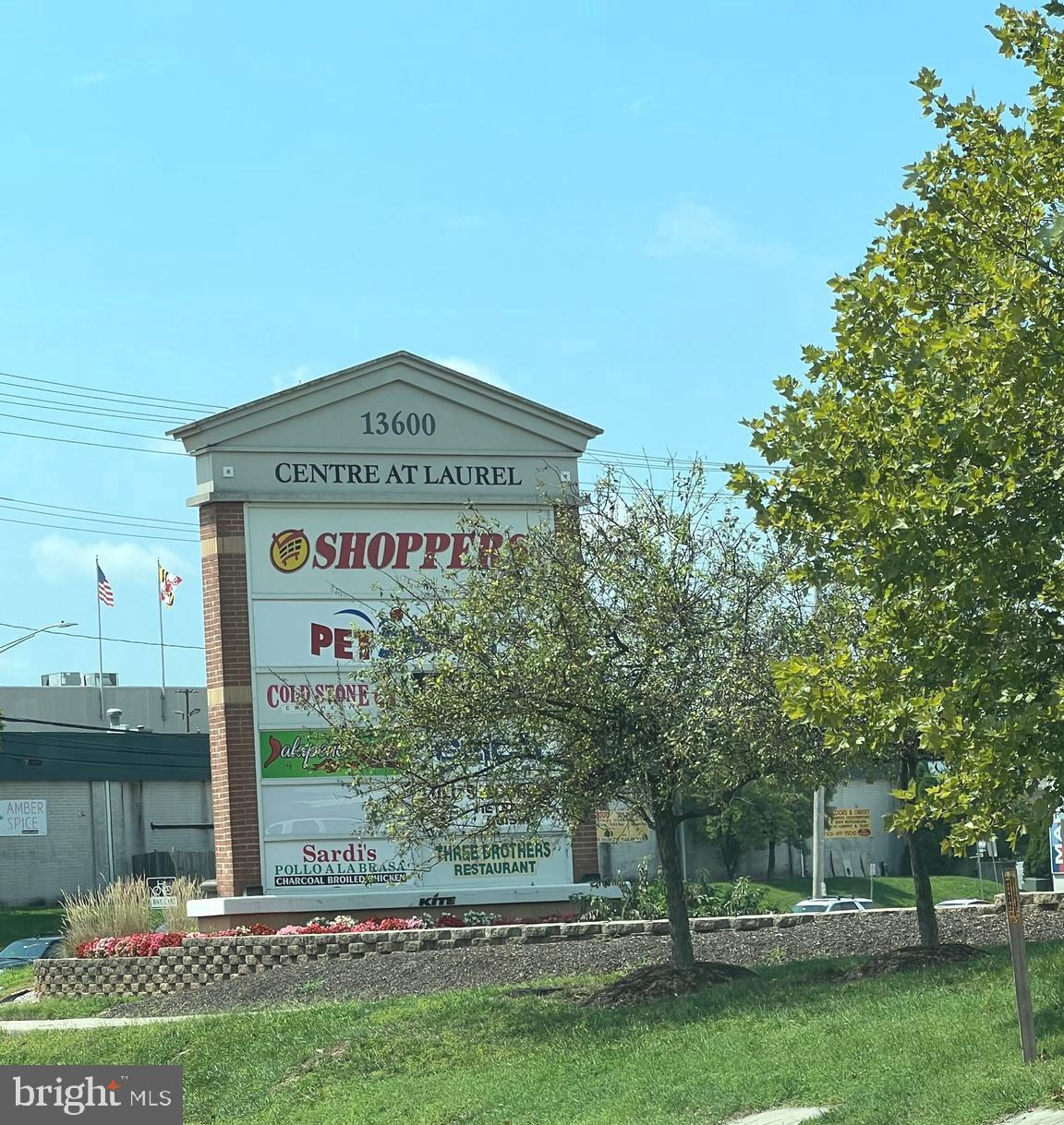 VISTAS AT LAUREL LAKES - Residential