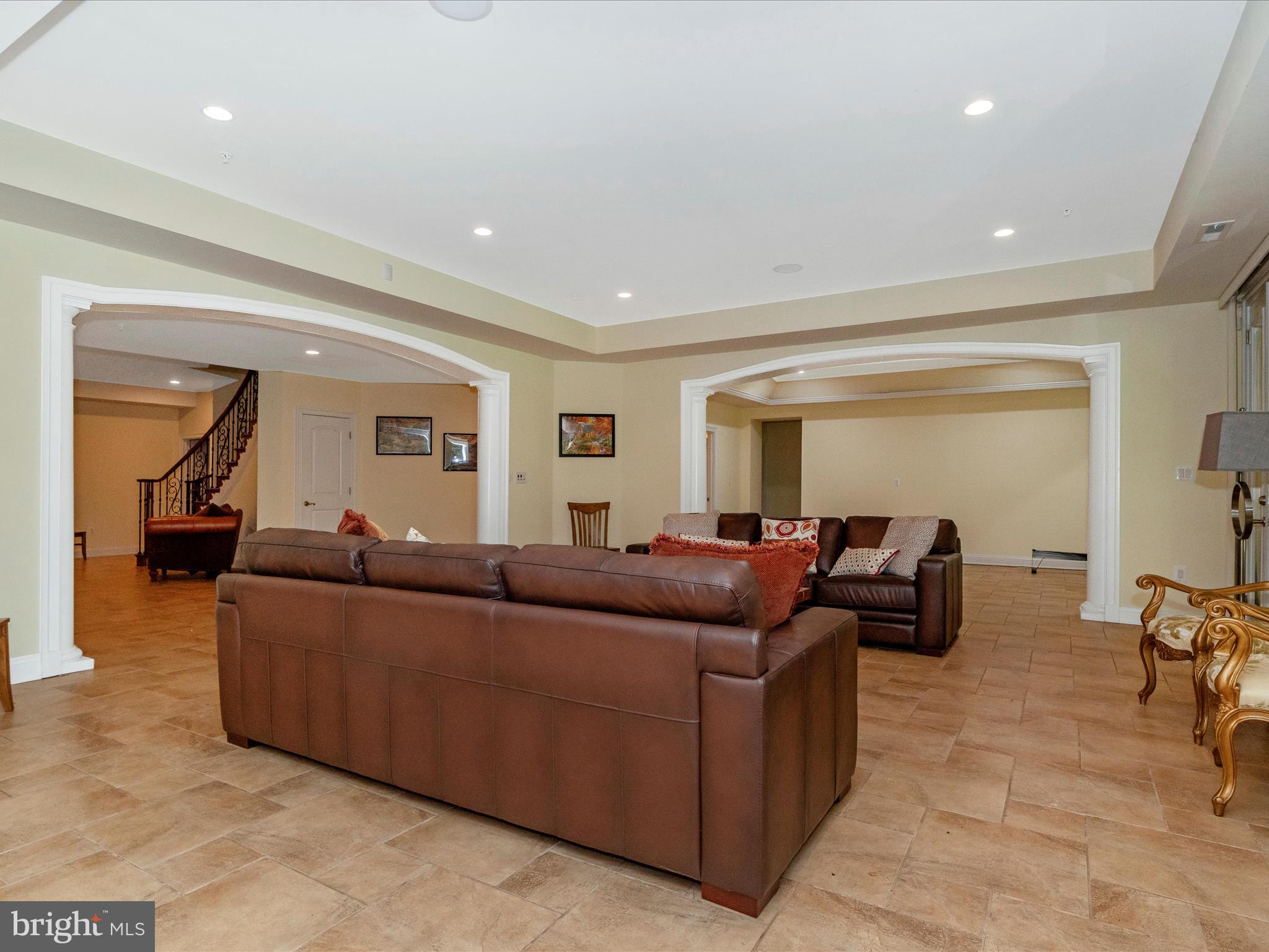 WATERFORD - Residential