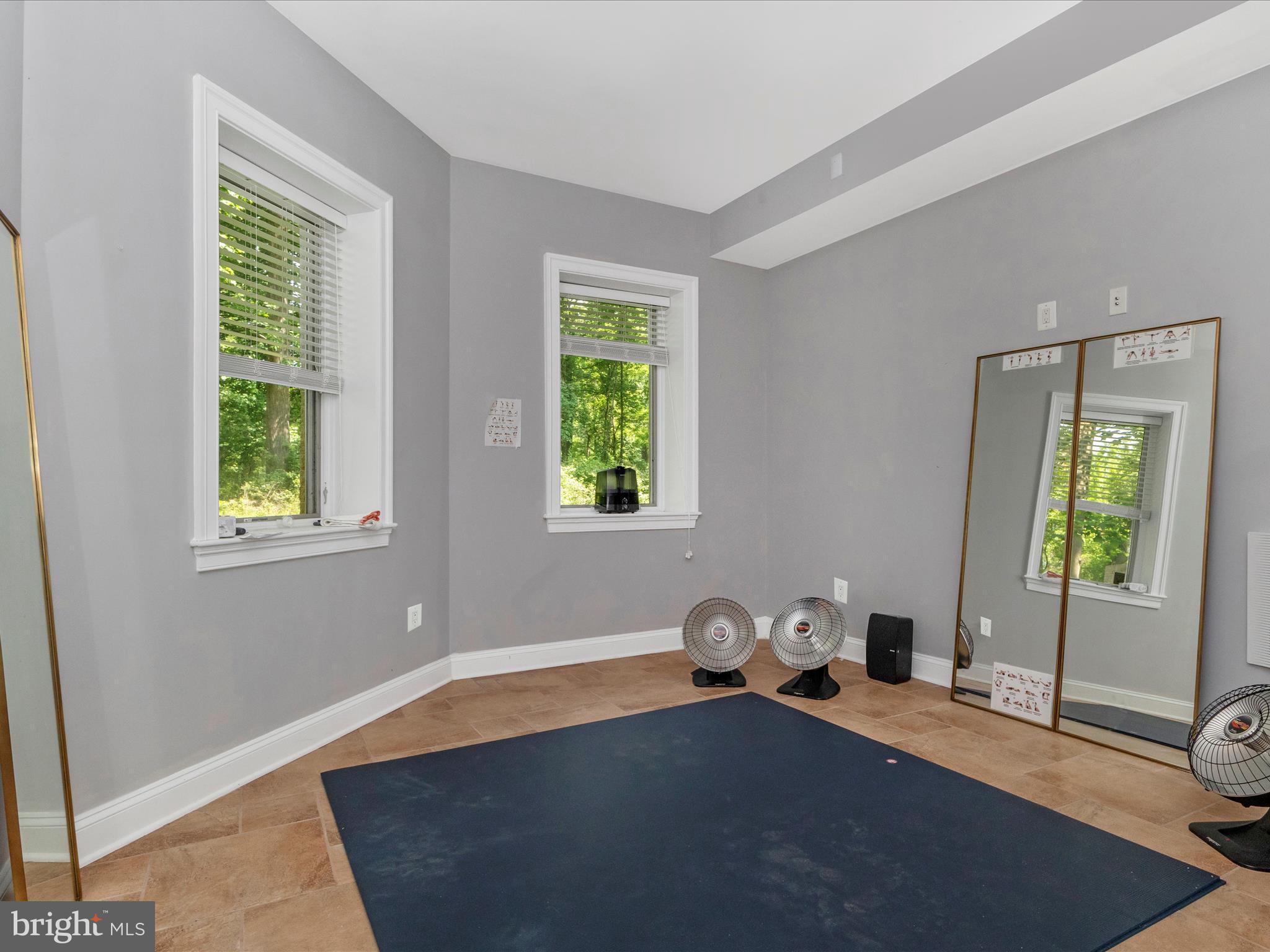 WATERFORD - Residential