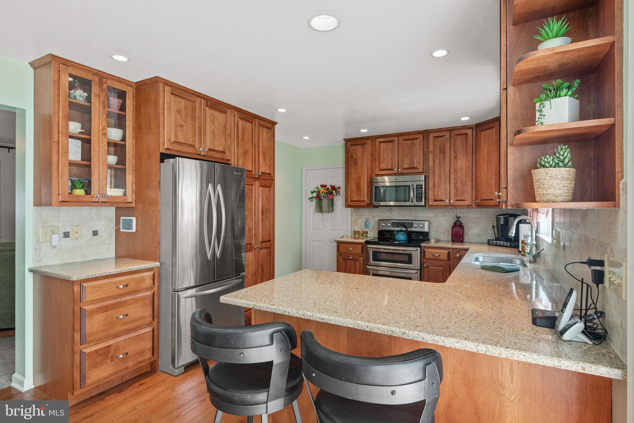 65 WINDING WAY