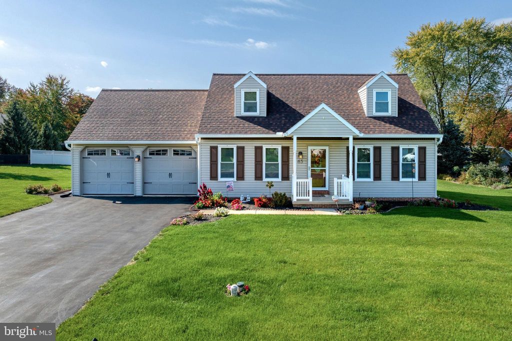 Photo of 65 Winding Way, LITITZ, PA 17543 (MLS # PALA2073734)