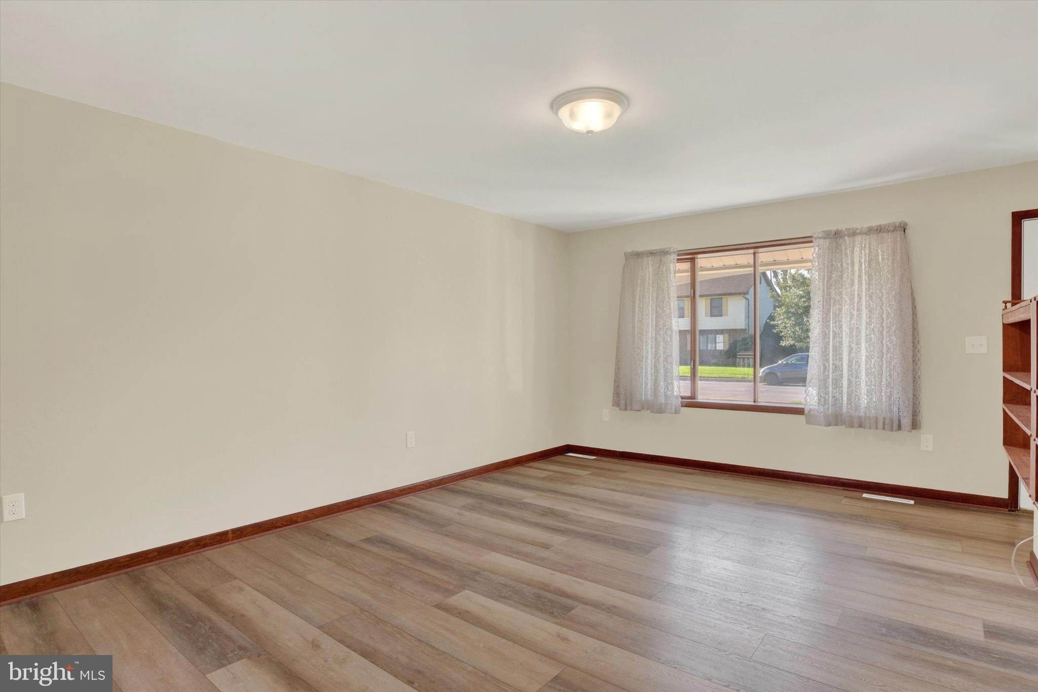 320 REGENT ROAD