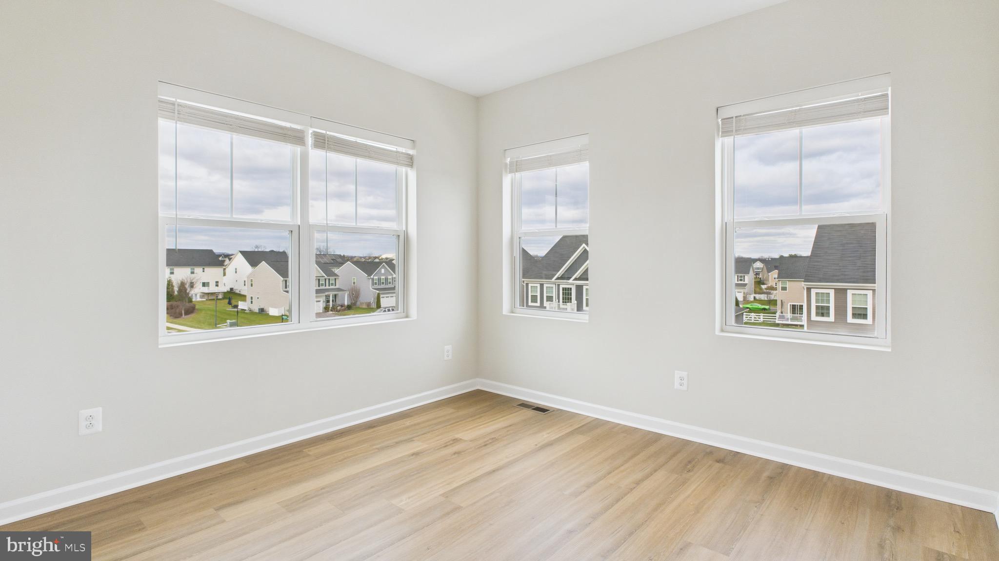 SNOWDEN BRIDGE - Residential Lease