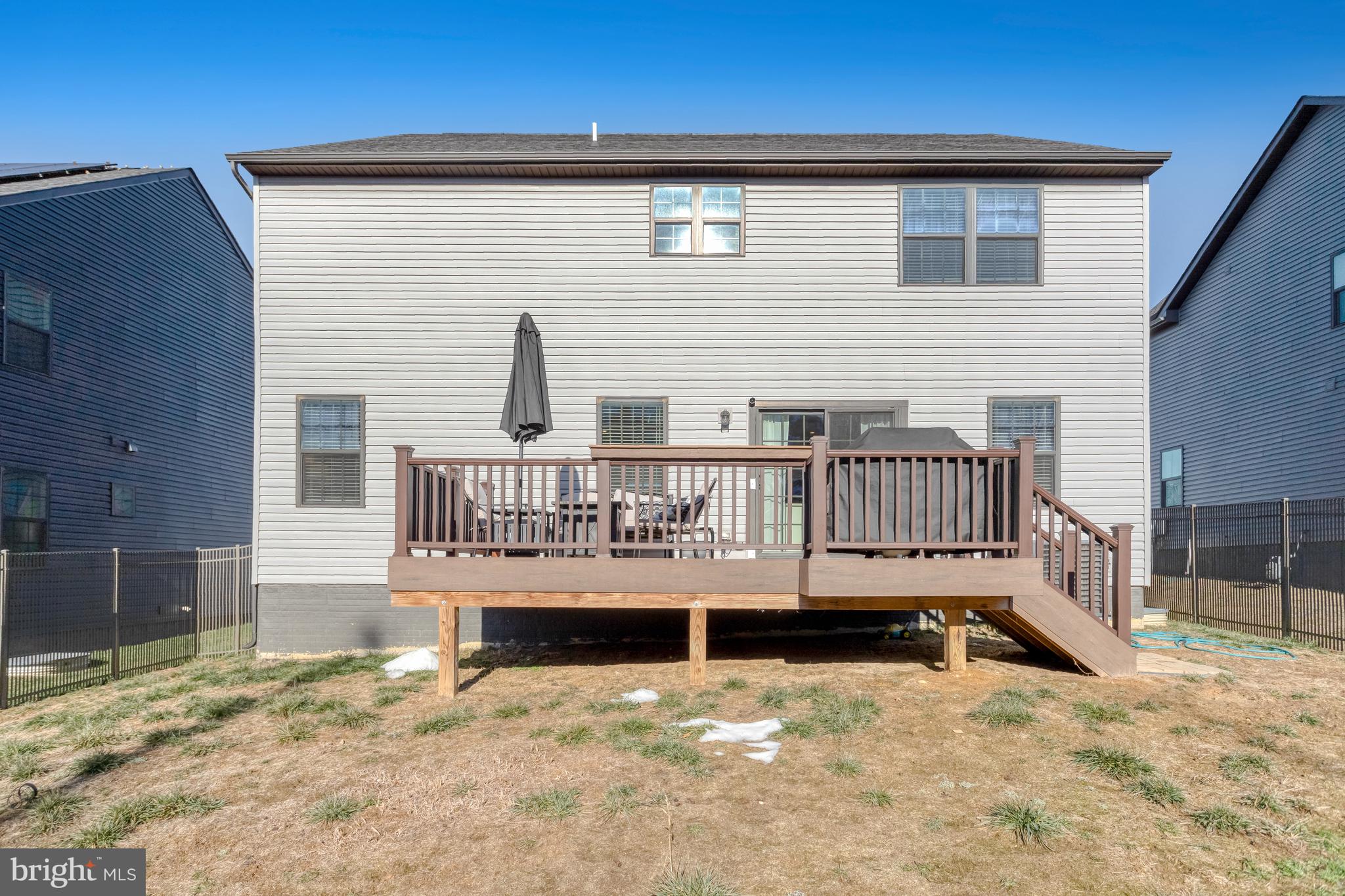 FREDERICKSBURG - Residential