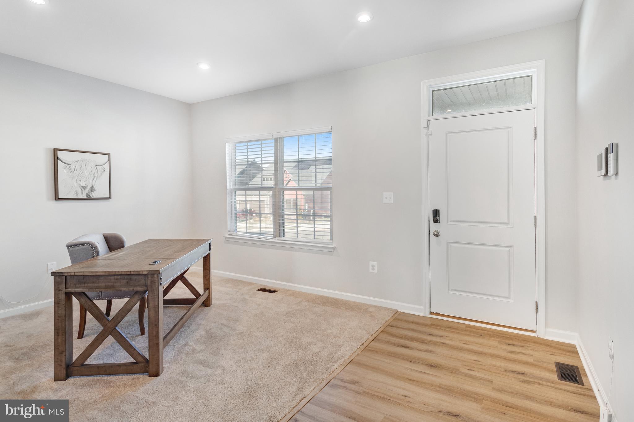 FREDERICKSBURG - Residential