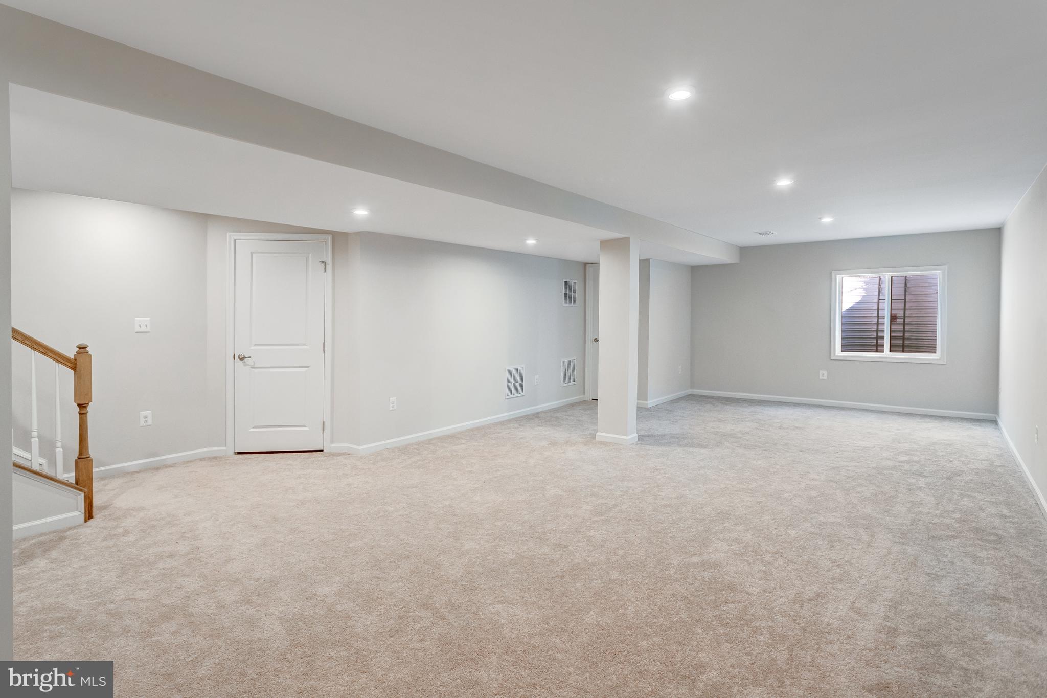 FREDERICKSBURG - Residential