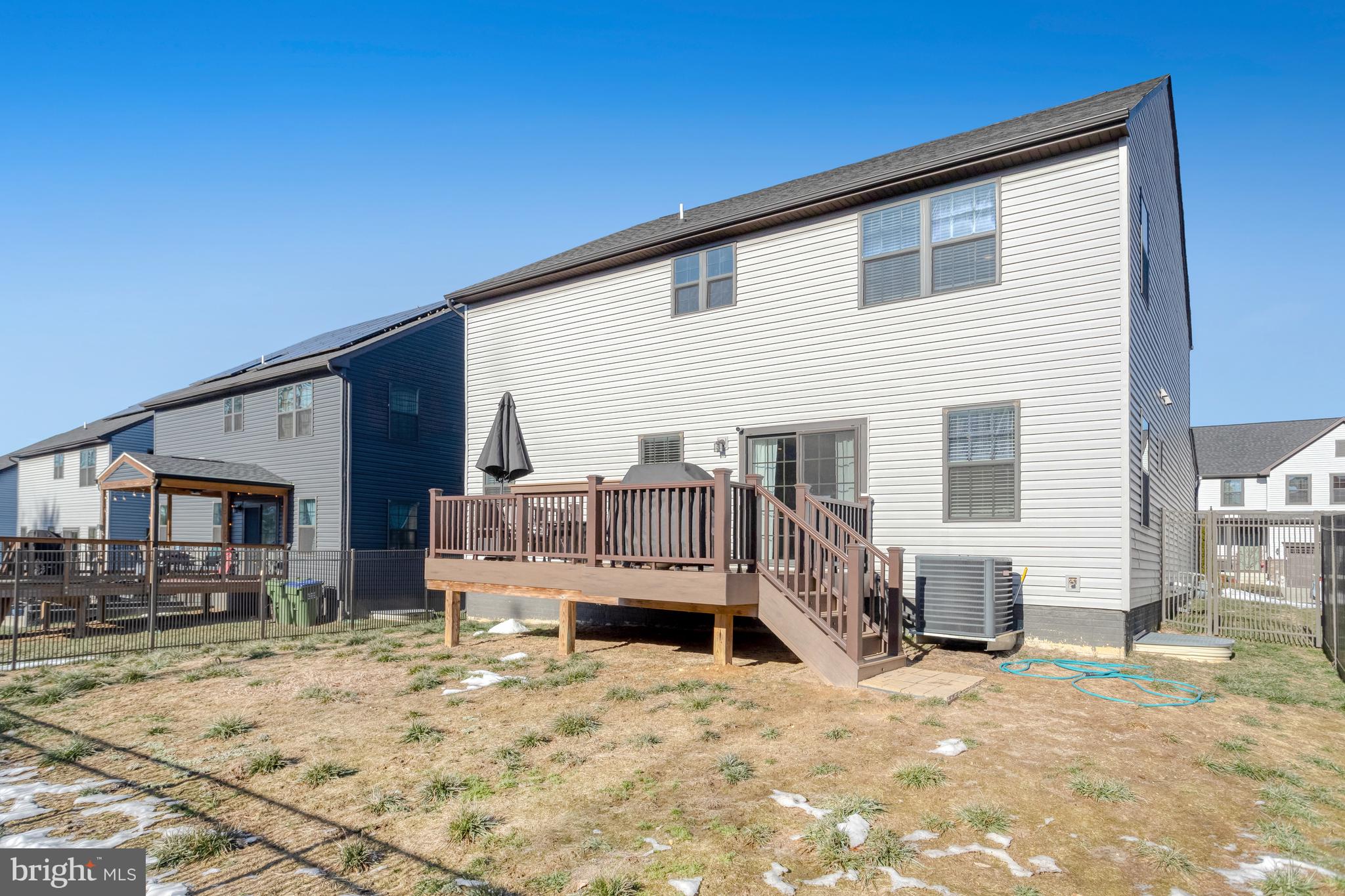 FREDERICKSBURG - Residential