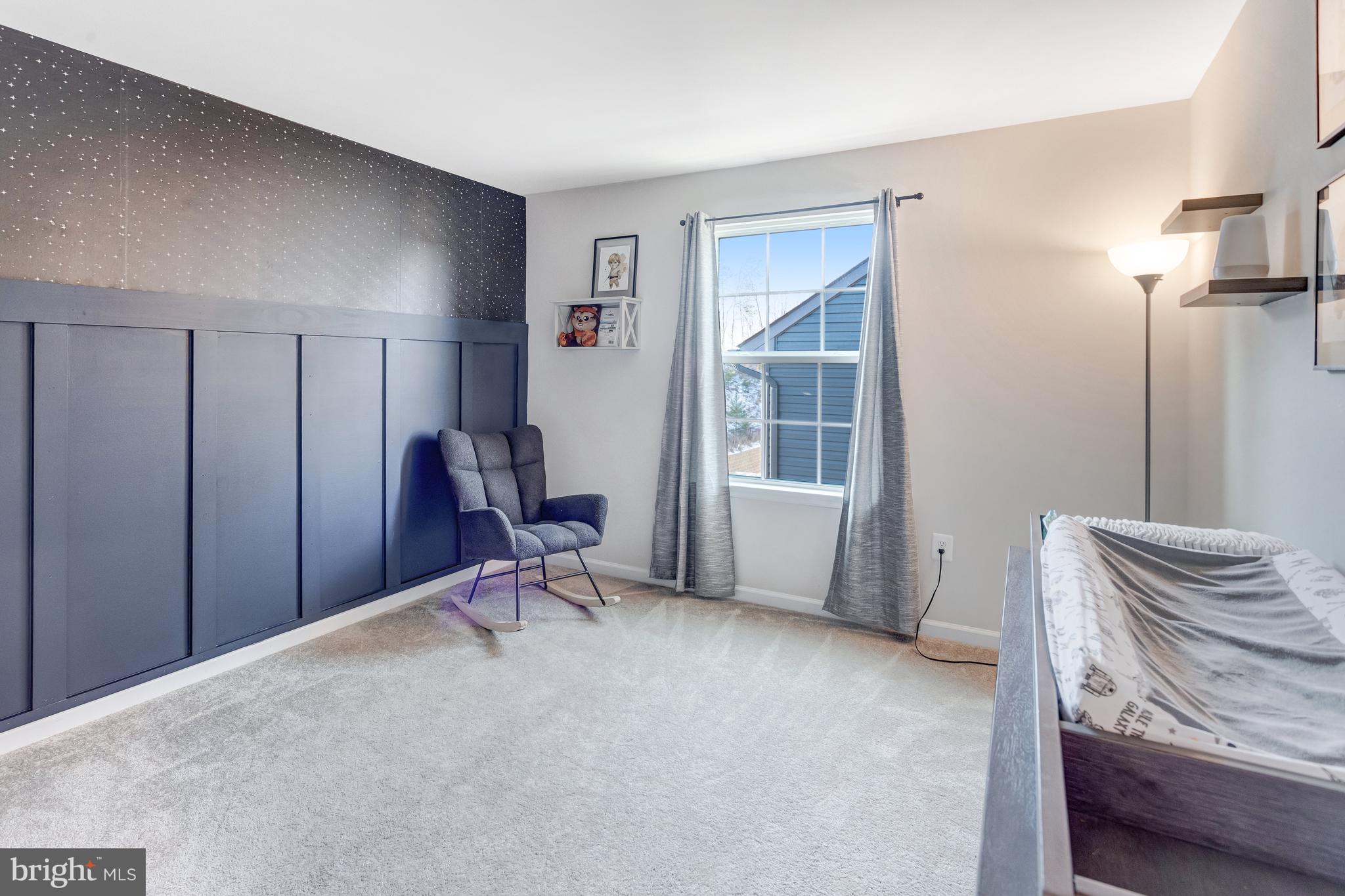 FREDERICKSBURG - Residential