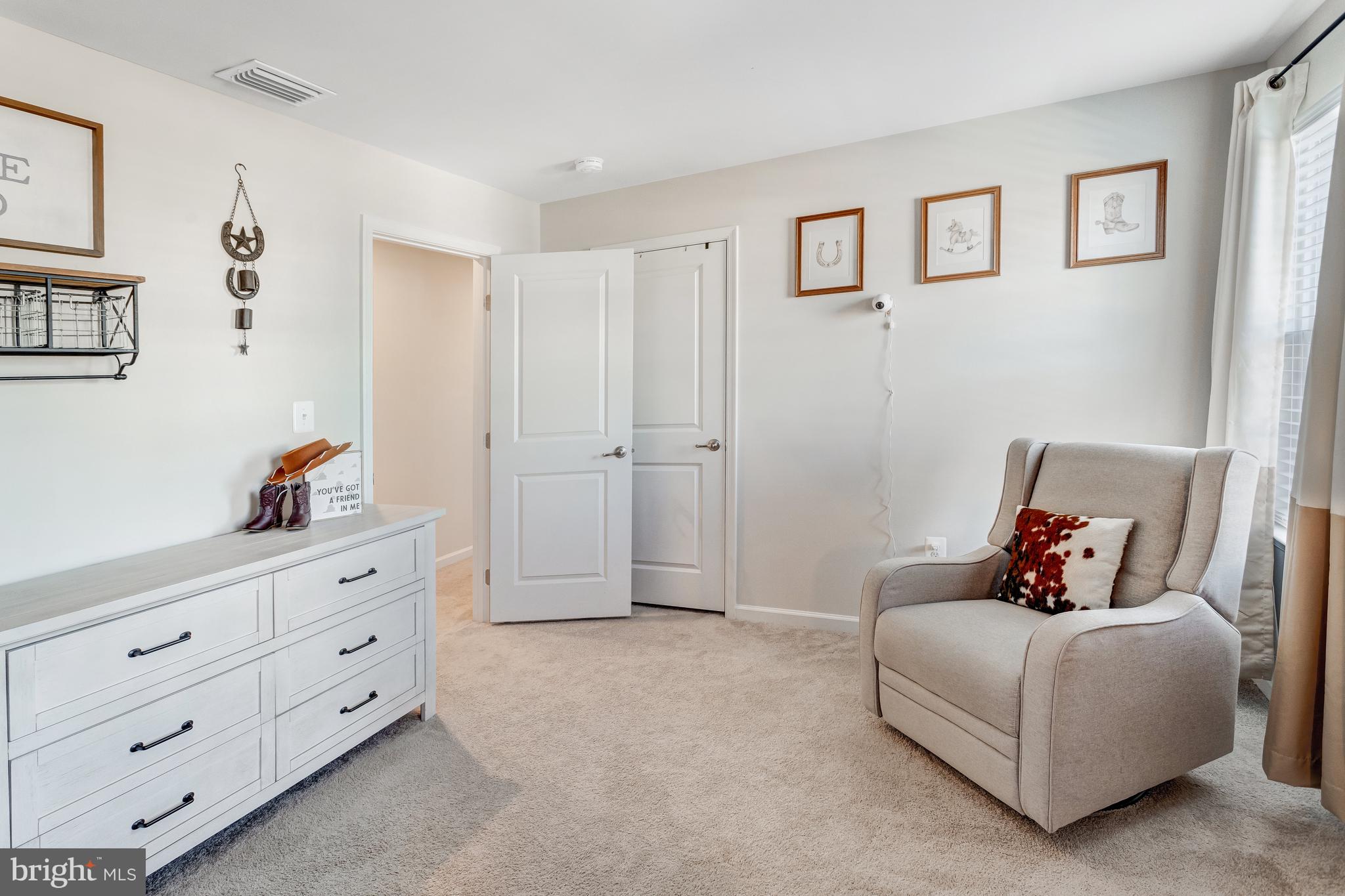 FREDERICKSBURG - Residential