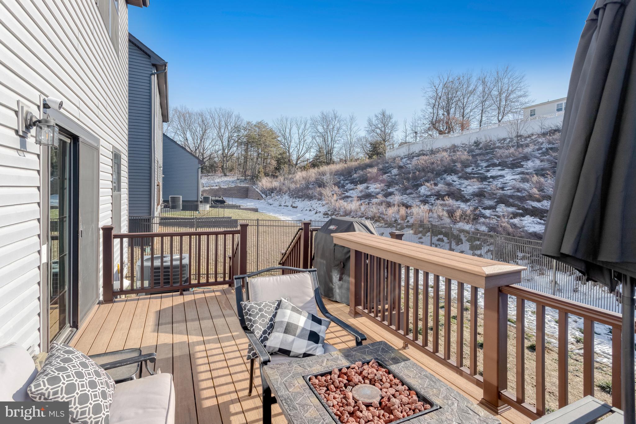 FREDERICKSBURG - Residential