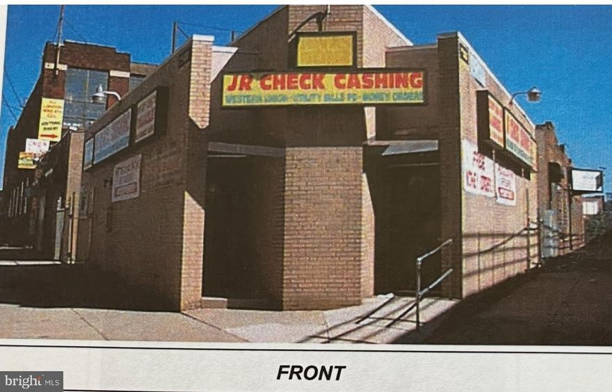 Commercial building with broad CMX2.5 zoning permitting many different uses, including retail, offices, and residential. Newer roof and air conditioning and heater system.
Great visibility in a developing area. Close to I-95. Do not disturb the business tenant.