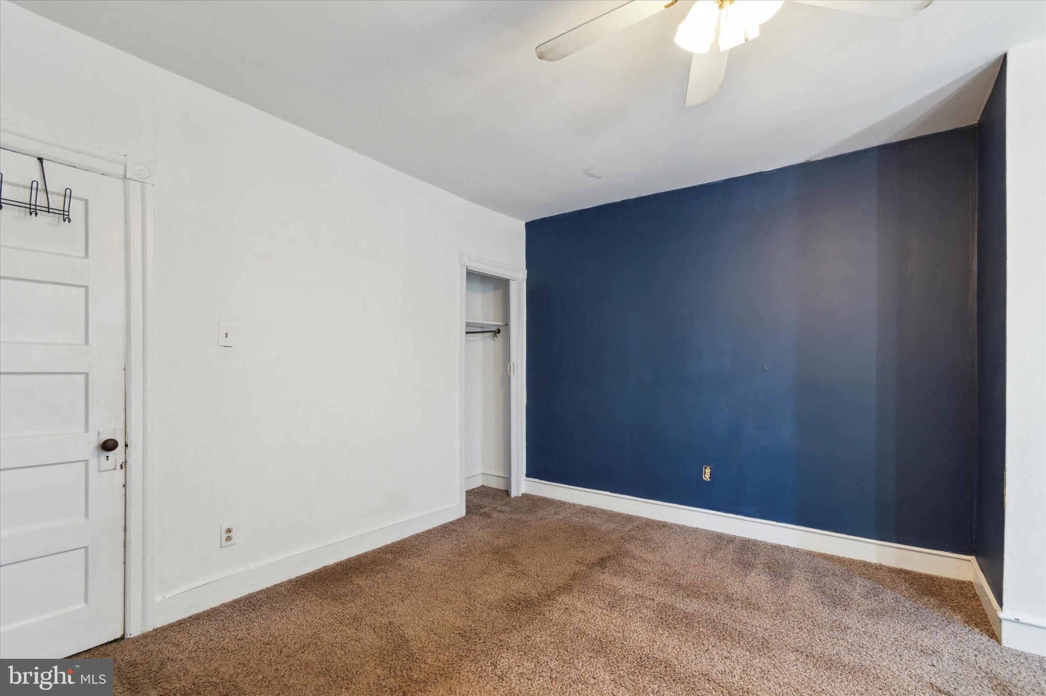 FERN ROCK - Residential Lease