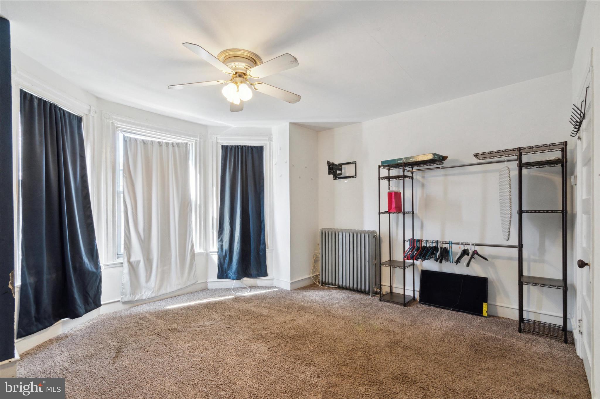 FERN ROCK - Residential Lease
