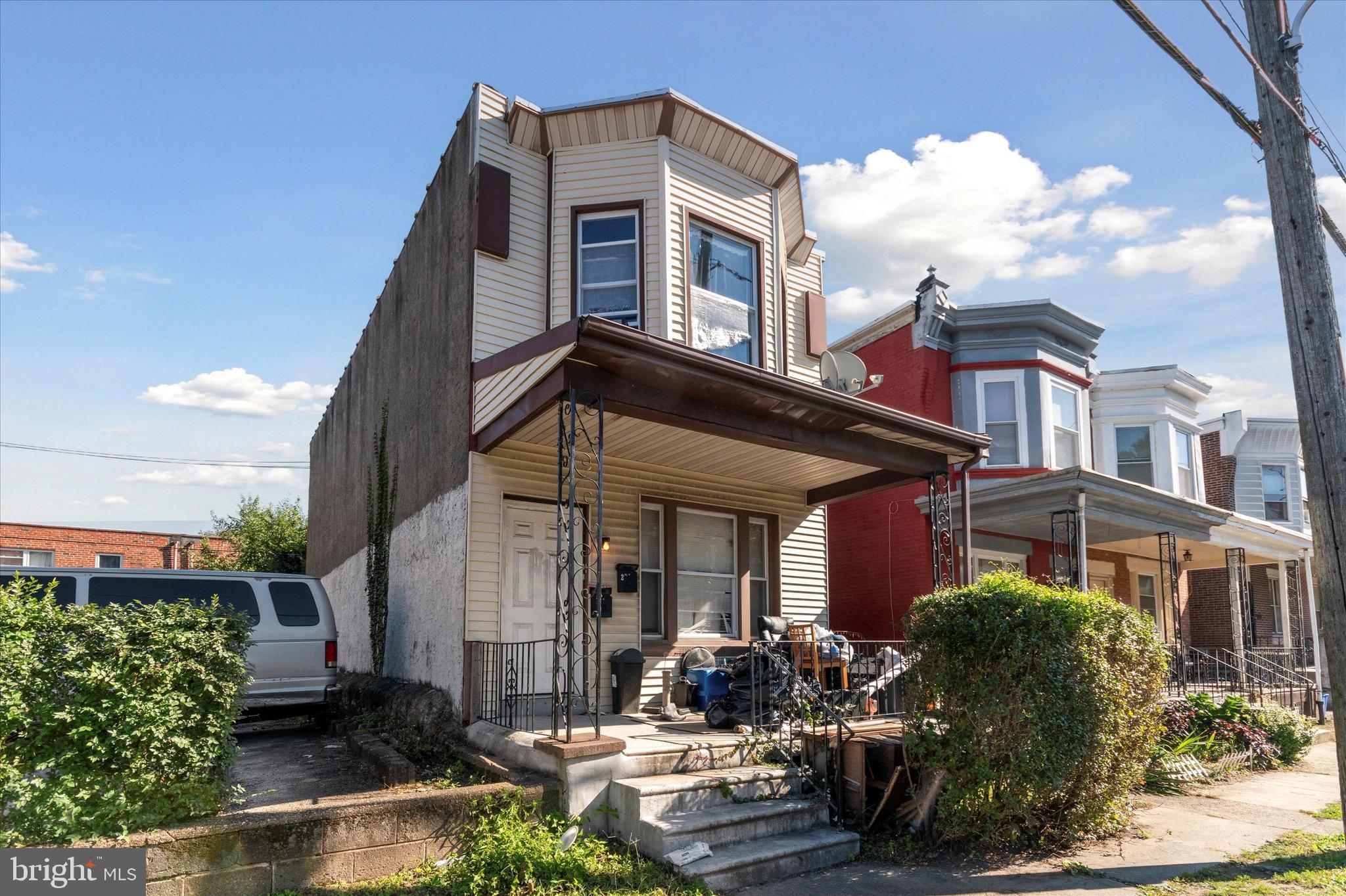 FERN ROCK - Residential Lease
