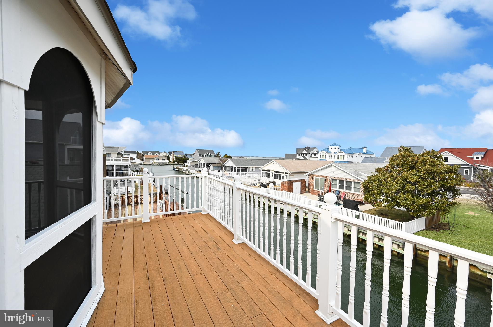 CAINE KEYS II - Residential