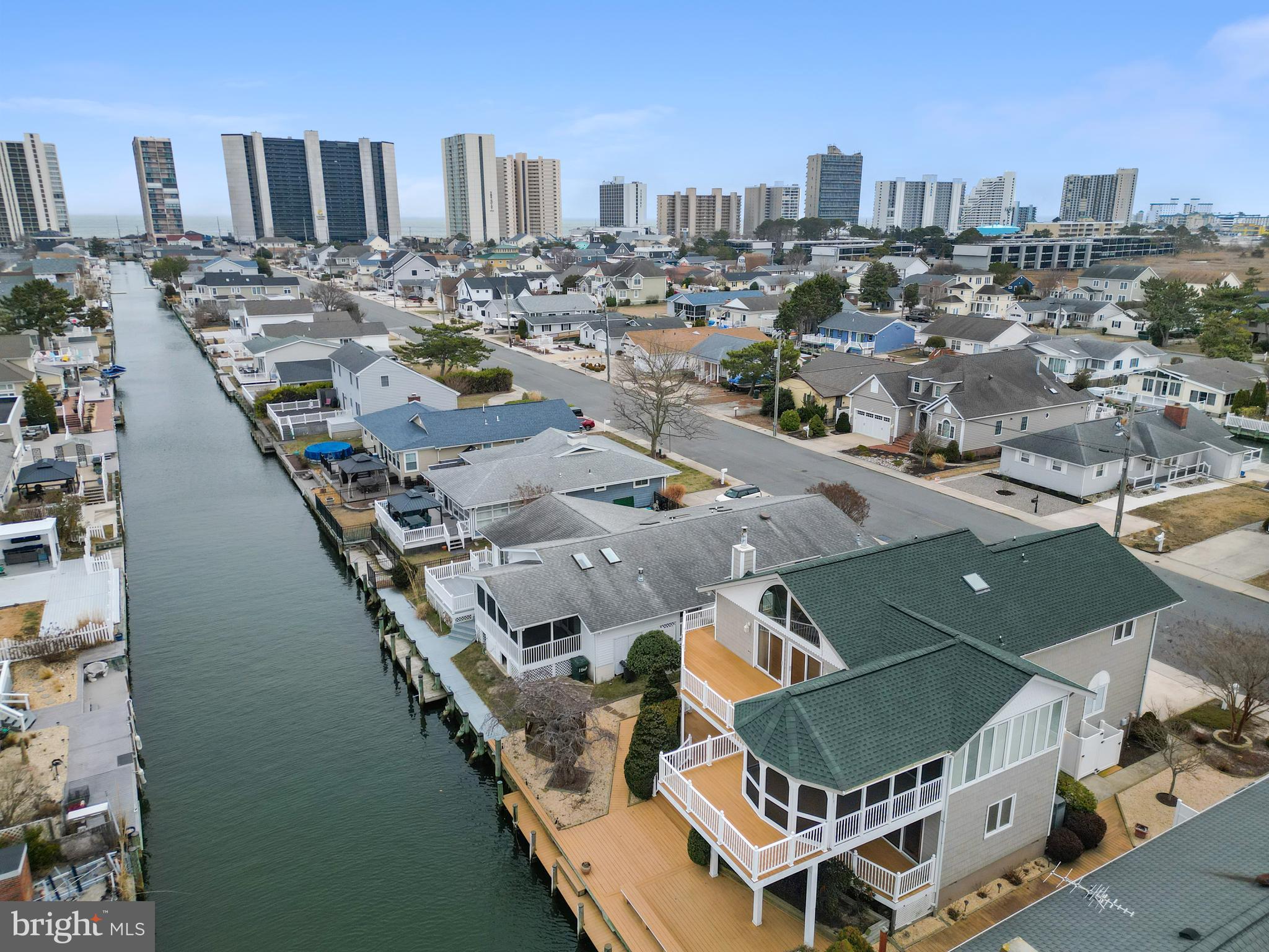 CAINE KEYS II - Residential